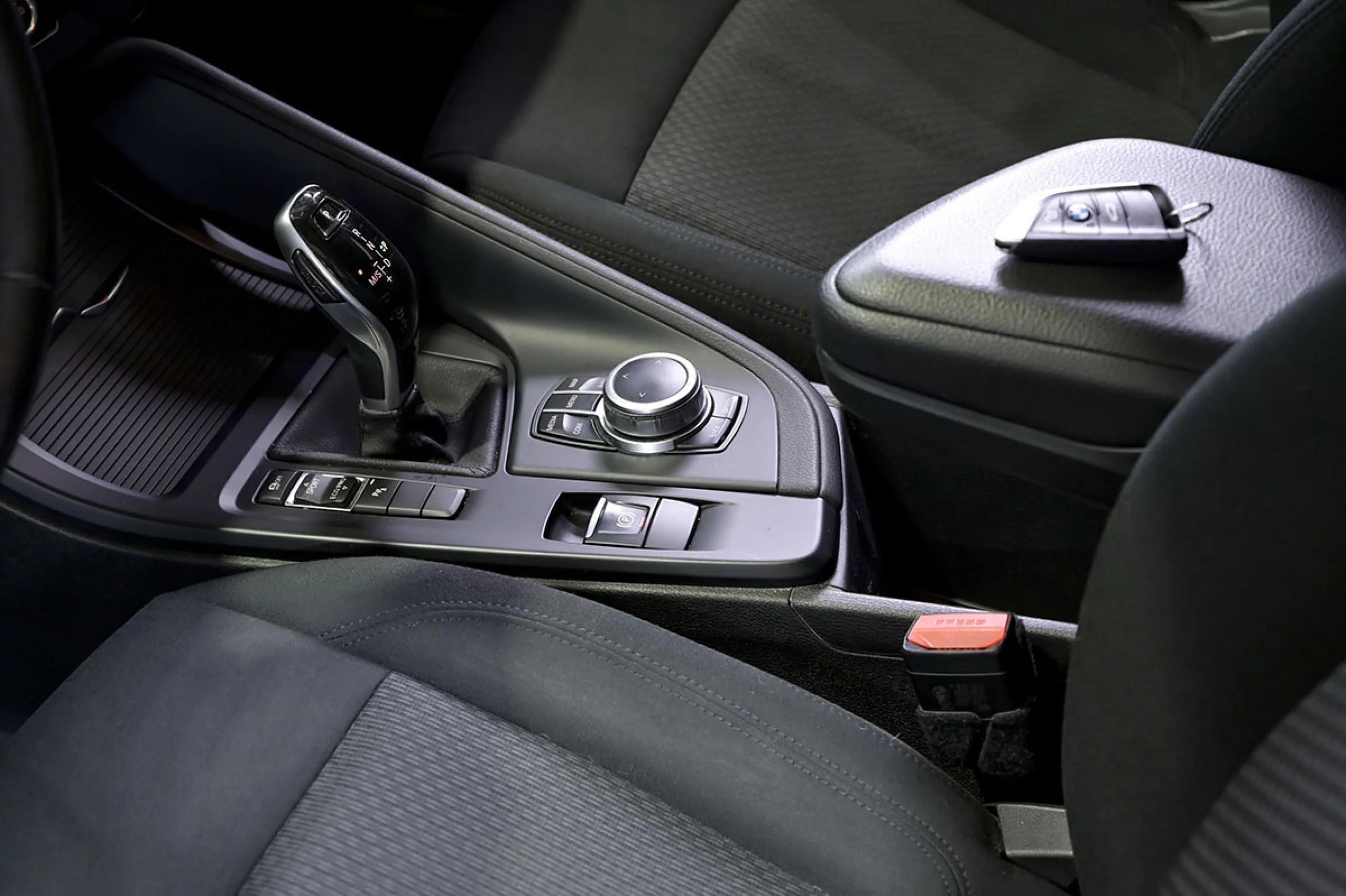 BMW X1 sDrive18dA Business - Foto 29