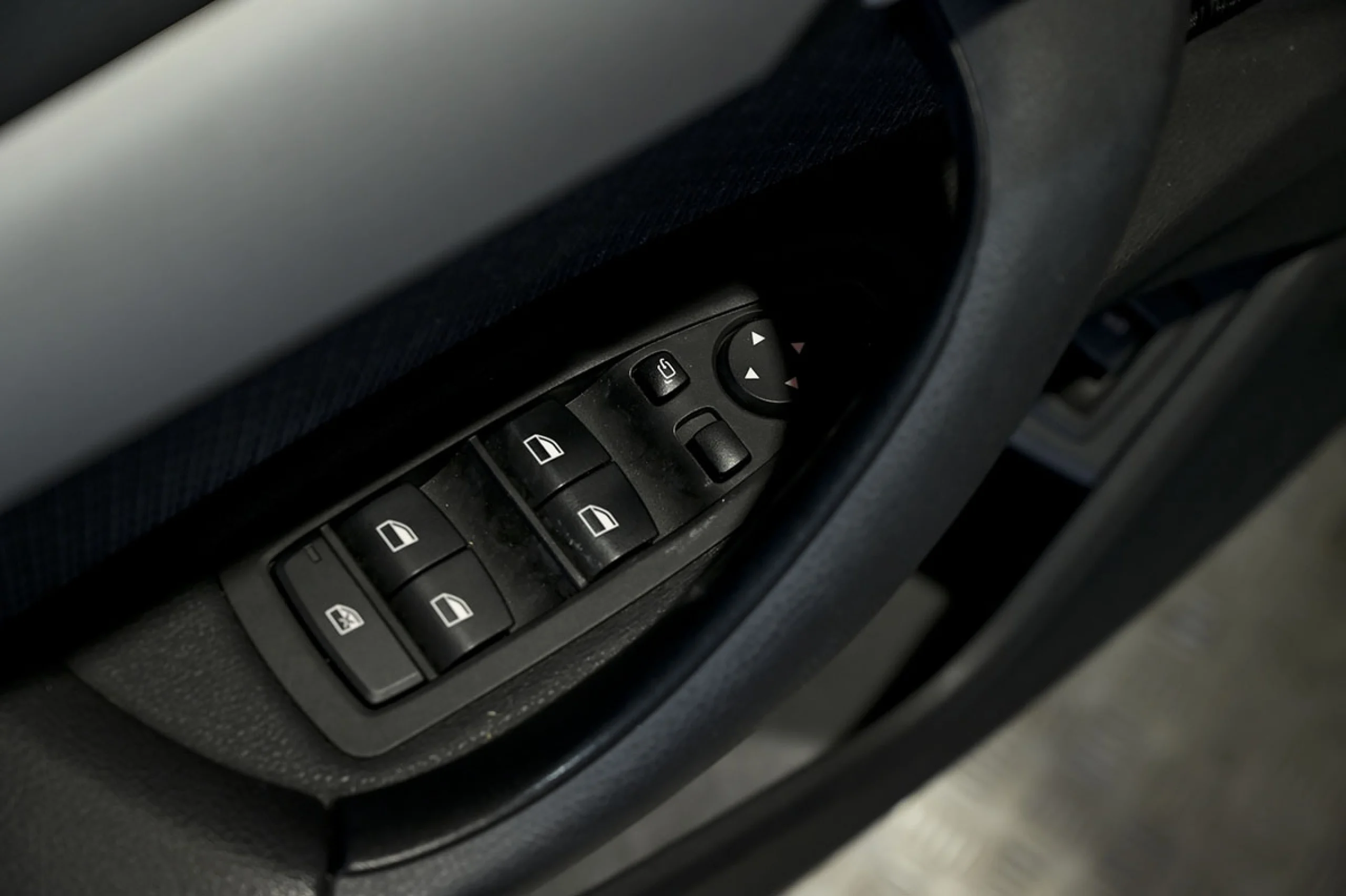 BMW X1 sDrive18dA Business - Foto 34