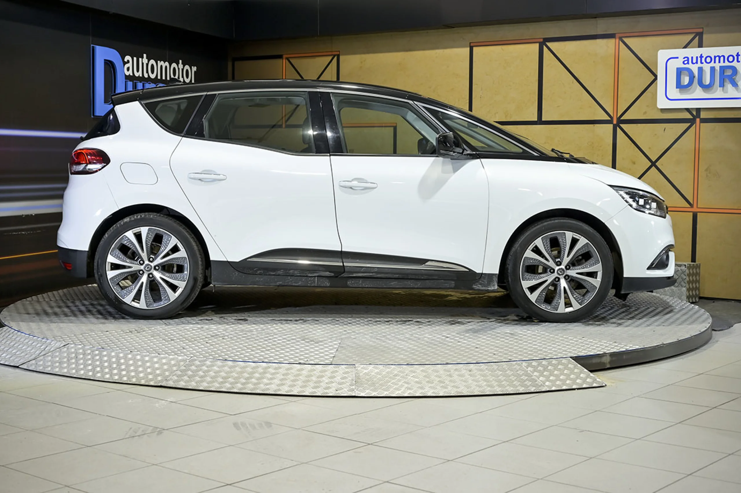 Renault Scenic Scénic Zen Energy TCe 97kW 130CV - Foto 22