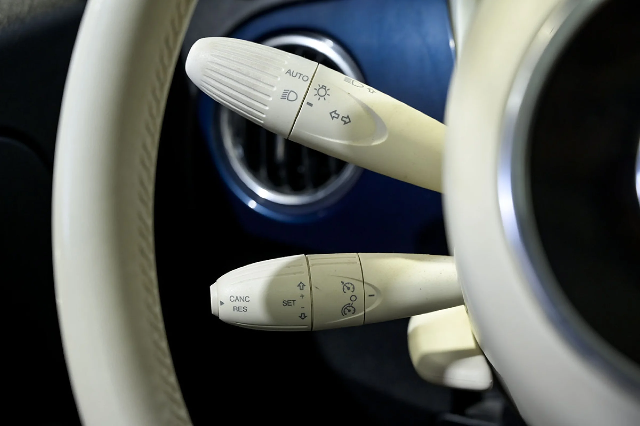 Fiat 500 Dolcevita 1.0 Hybrid 51KW 70 CV - Foto 23