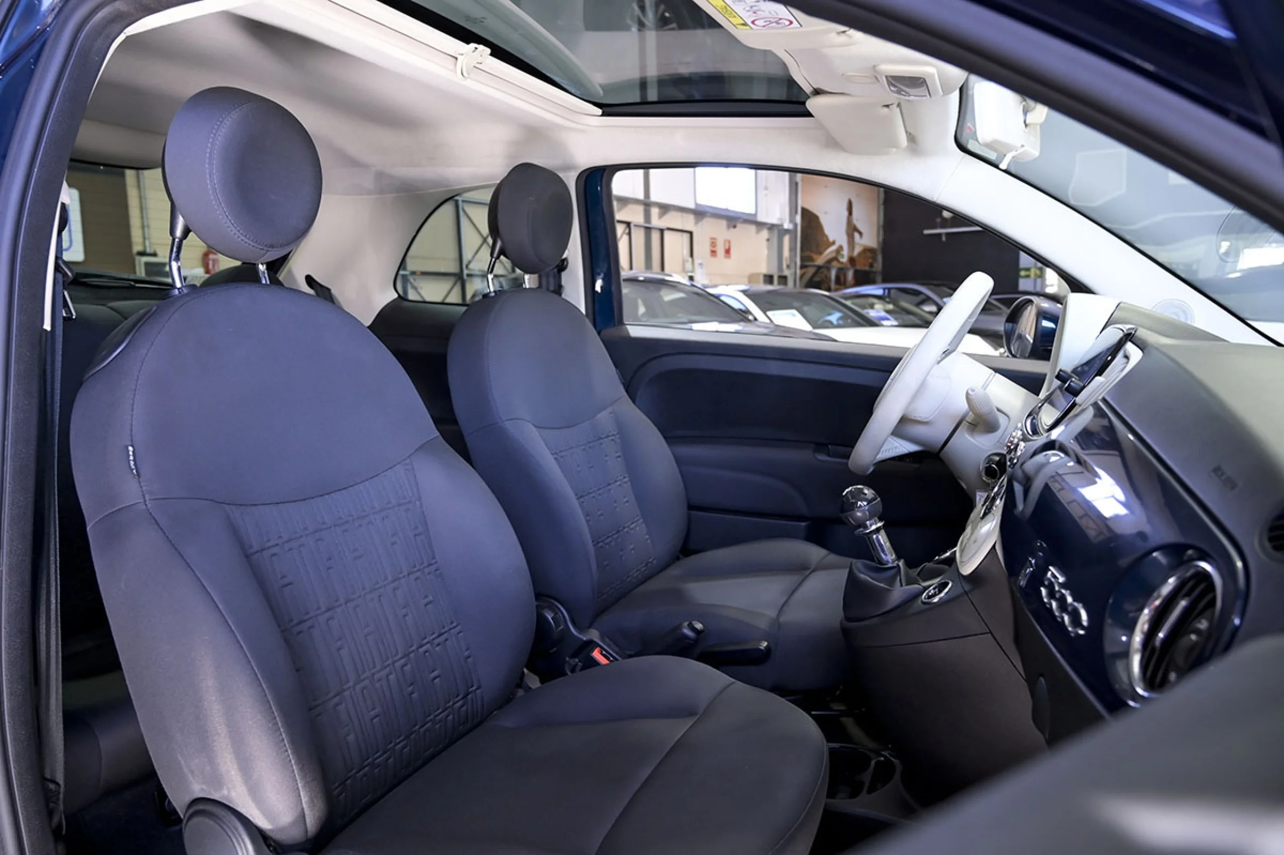 Fiat 500 Dolcevita 1.0 Hybrid 51KW 70 CV - Foto 30