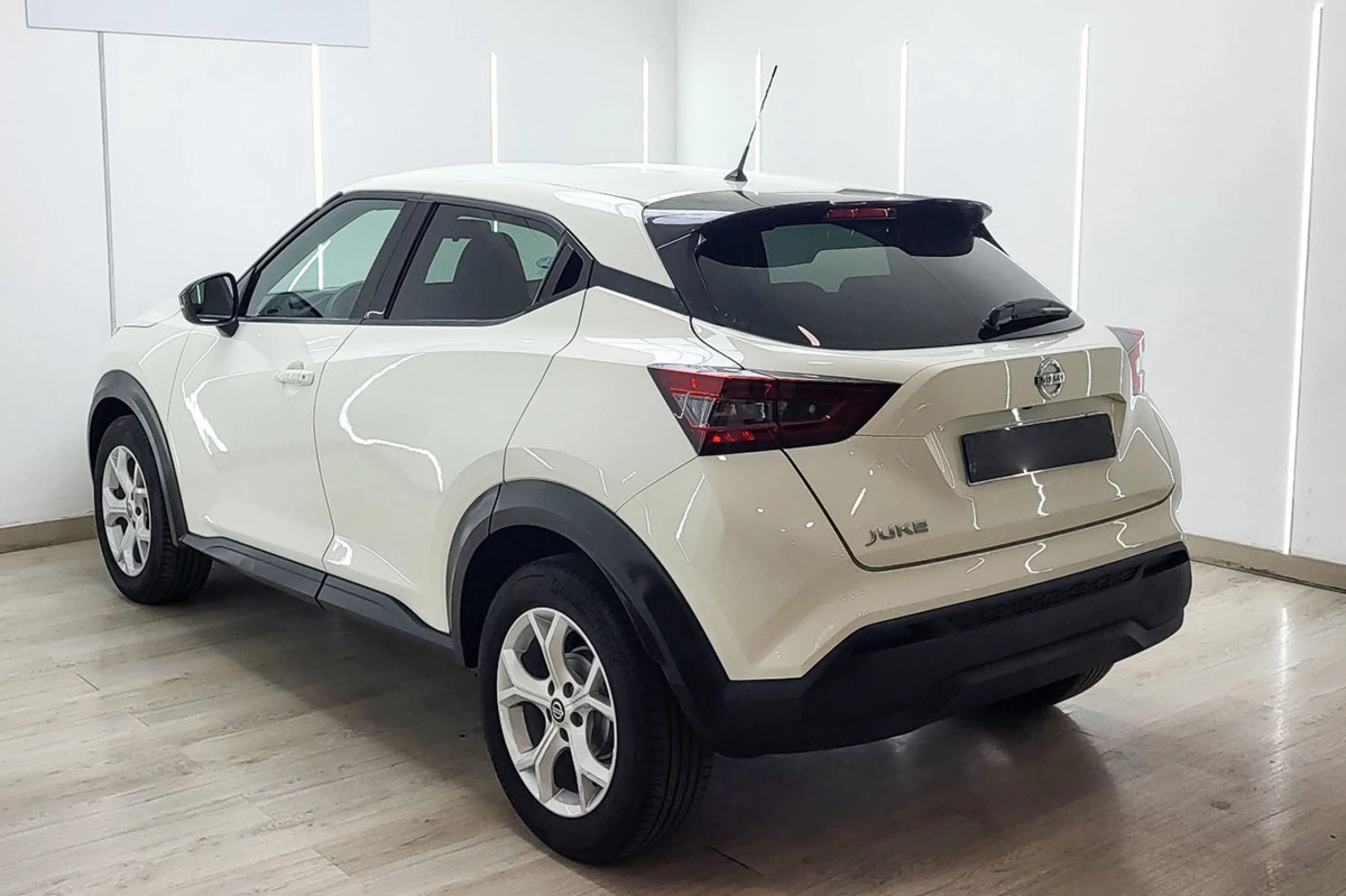 Nissan Juke DIGT 84 kW 114 CV 6MT Acenta - Foto 4