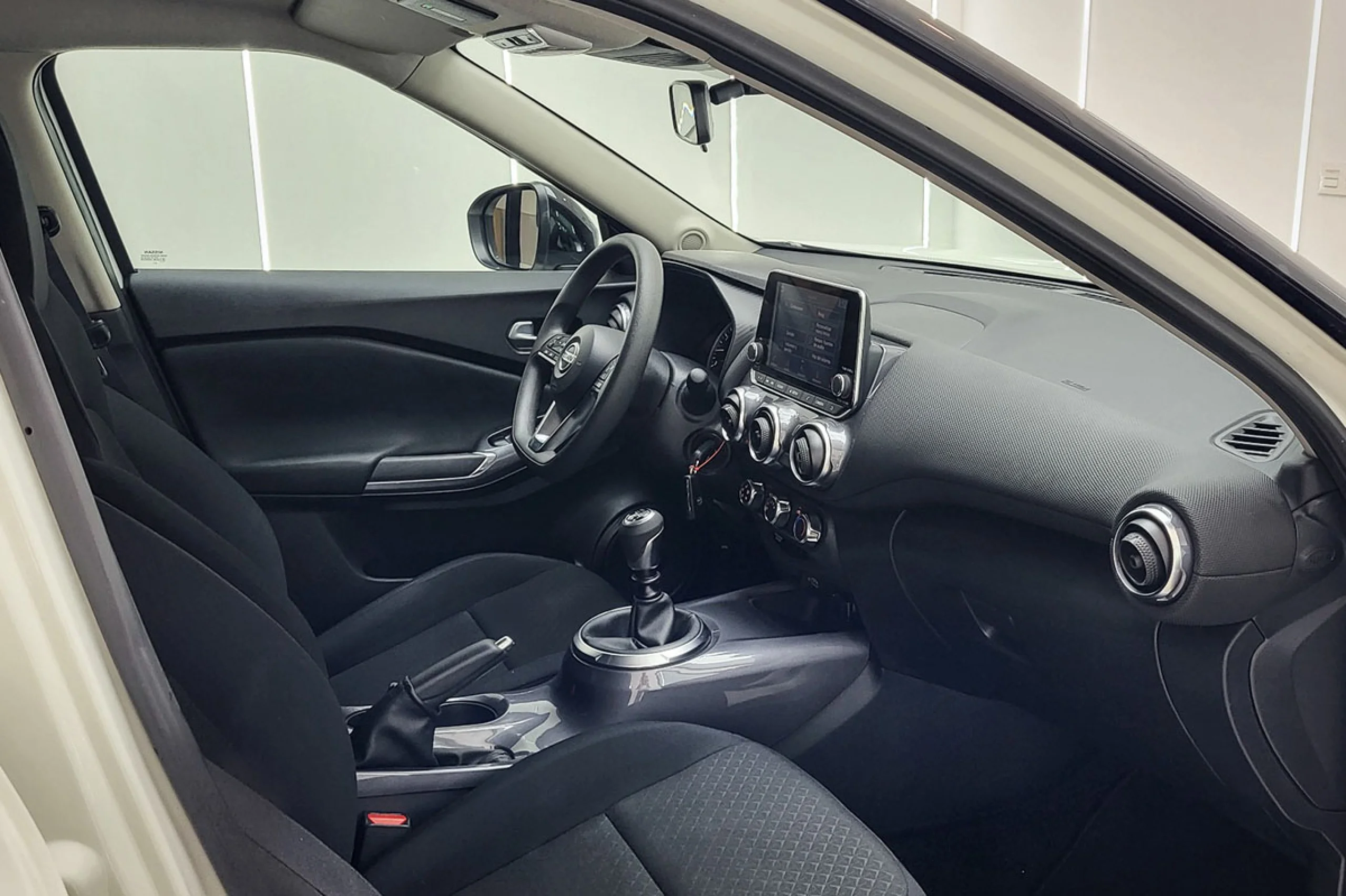 Nissan Juke DIGT 84 kW 114 CV 6MT Acenta - Foto 17