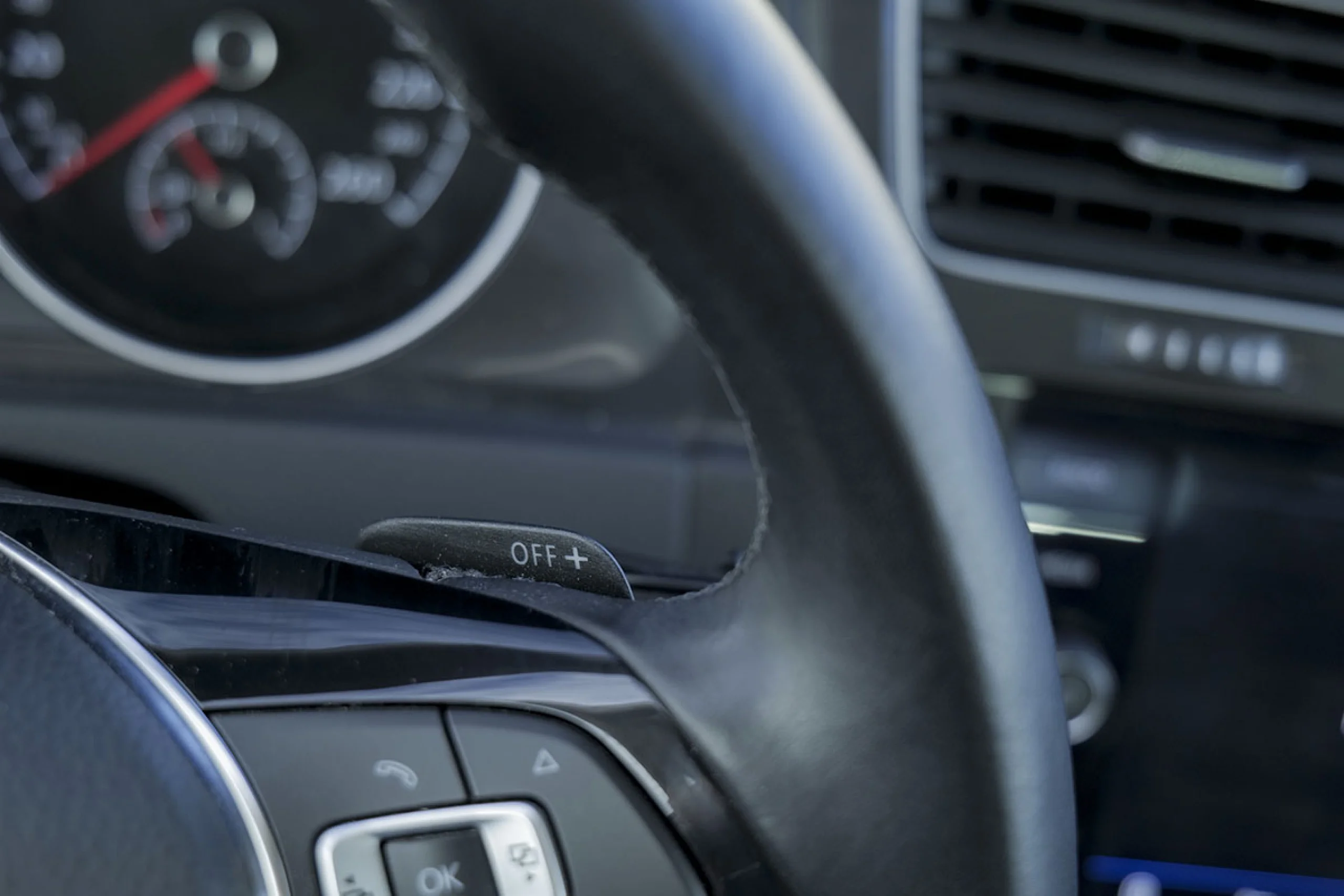 Volkswagen Golf Sport 1.4 TSI 92kW 125CV DSG - Foto 22