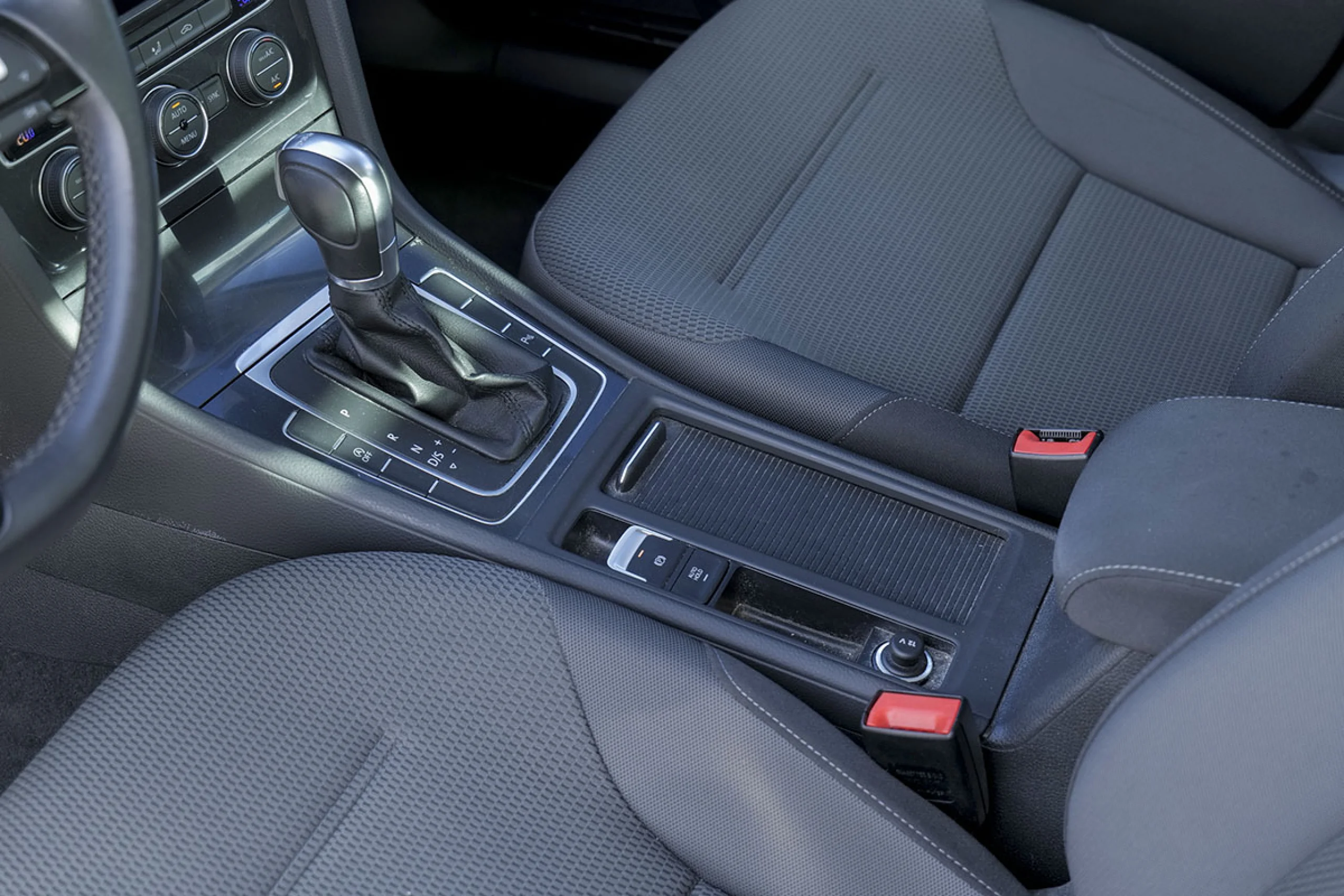 Volkswagen Golf Sport 1.4 TSI 92kW 125CV DSG - Foto 26