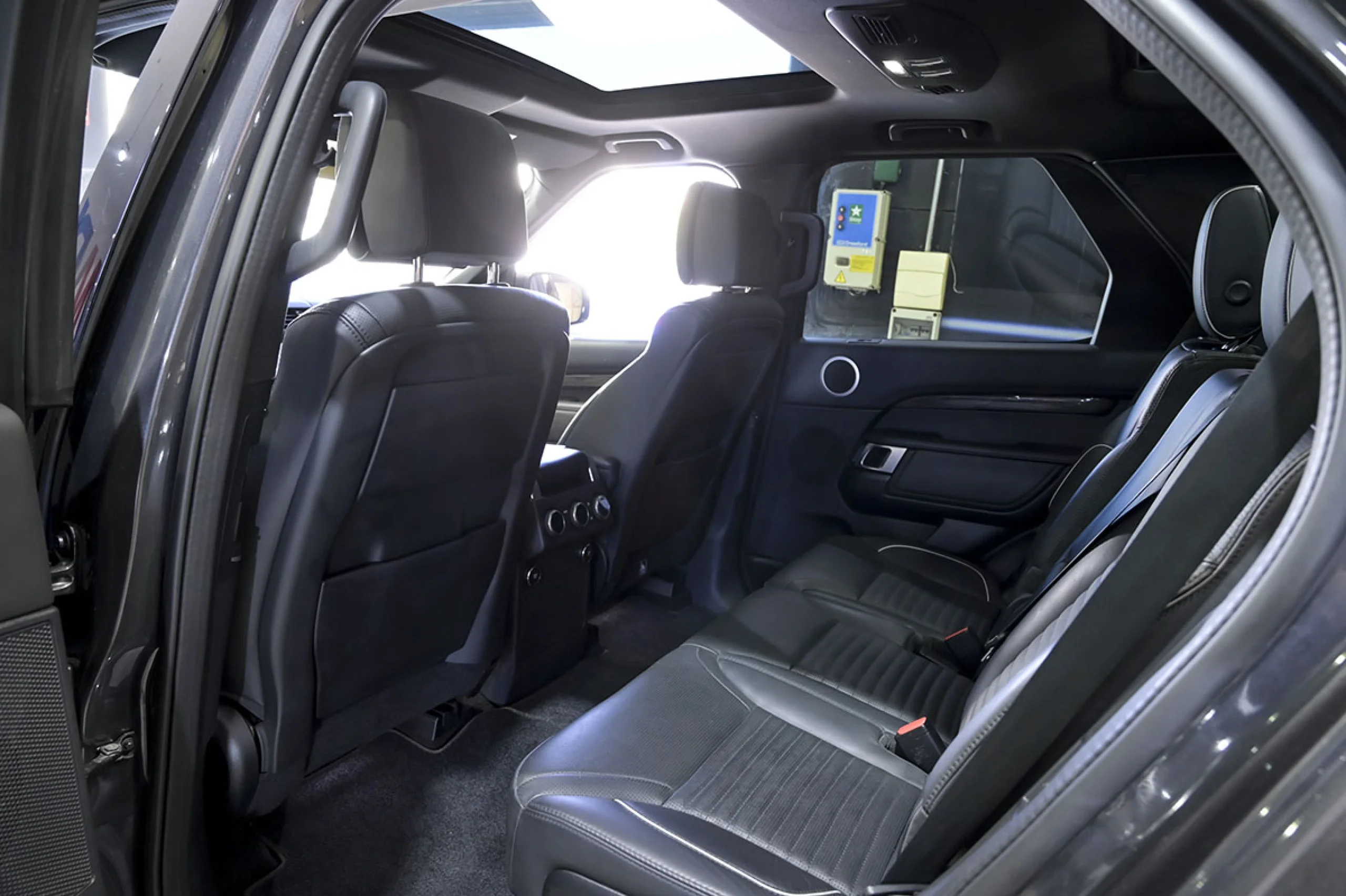 Land Rover Discovery 3.0 SDV6 225kW 306CV HSE Luxury Auto - Foto 16