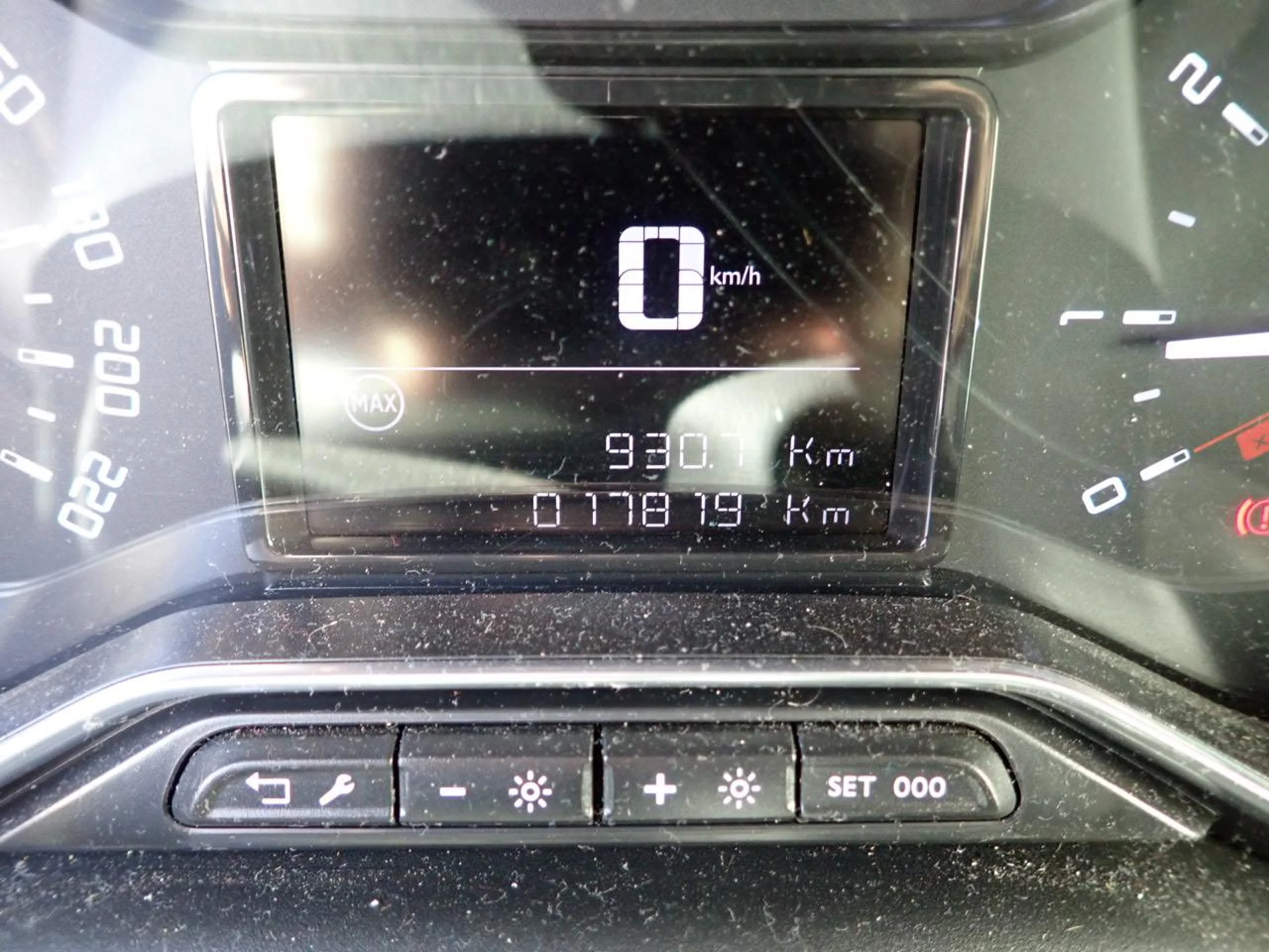 Citroen C3 Aircross BlueHDi 81kW (110CV) Plus - Foto 6