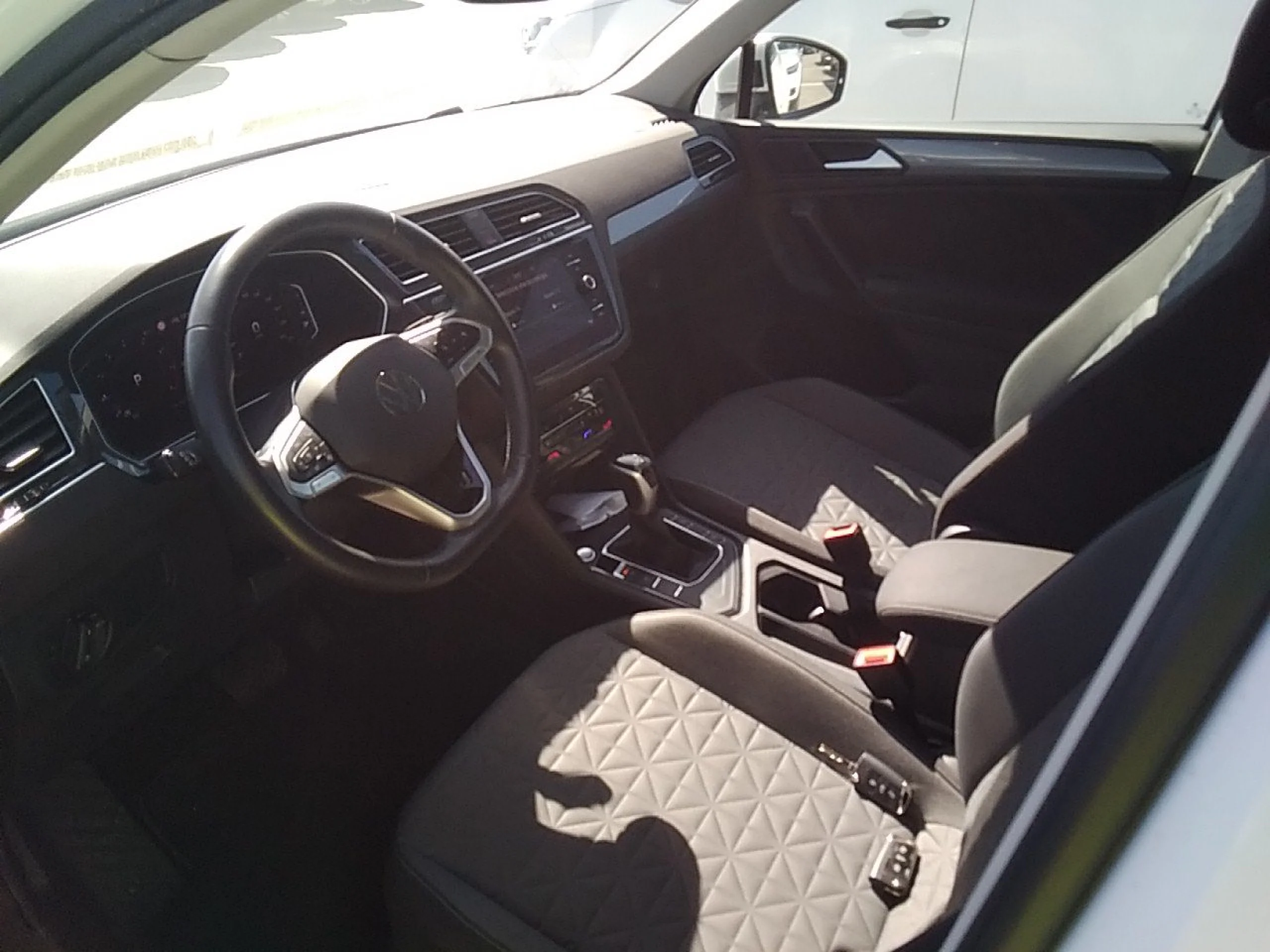 Volkswagen Tiguan Life 1.5 TSI 110kW (150CV) DSG - Foto 7