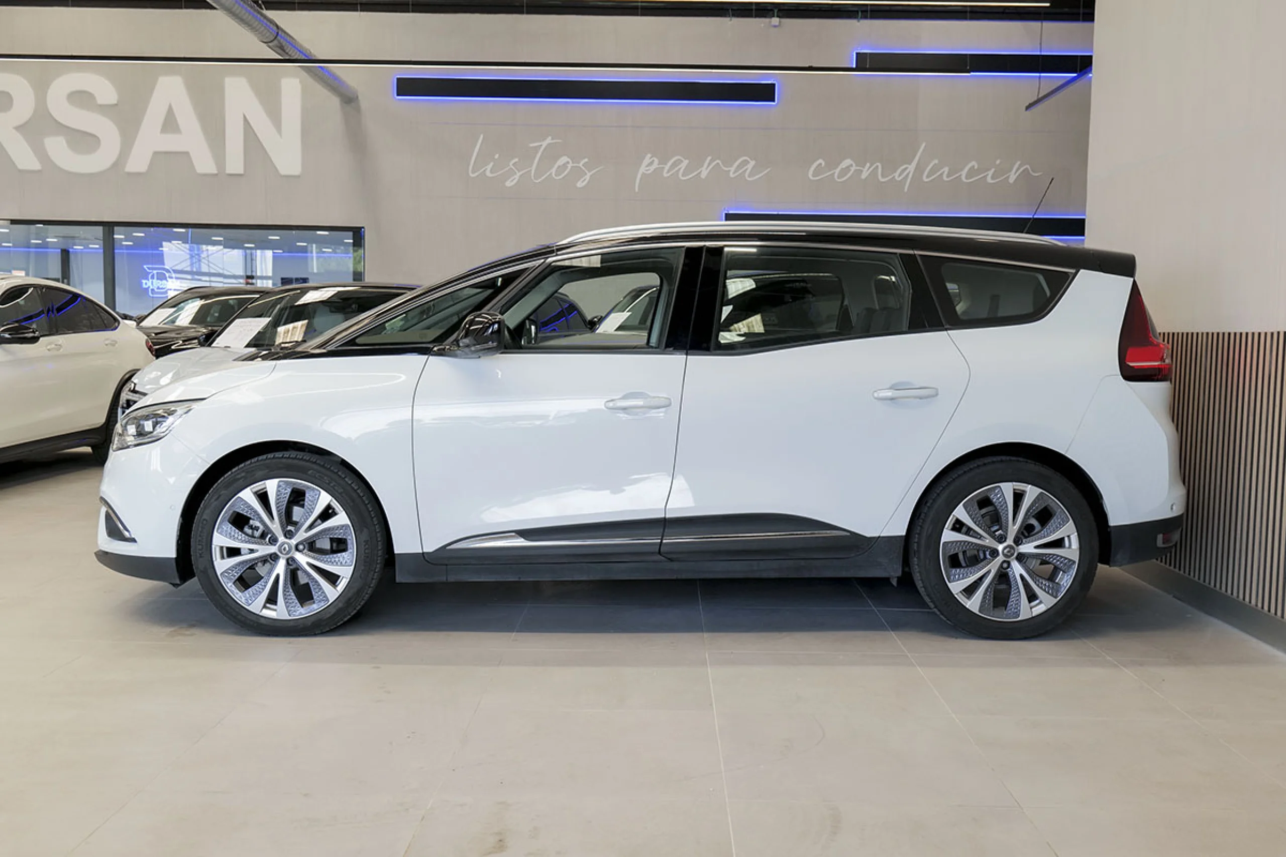 Renault Grand Scenic Grand Scénic Zen TCe 103 kW 140CV GPF  SS - Foto 17