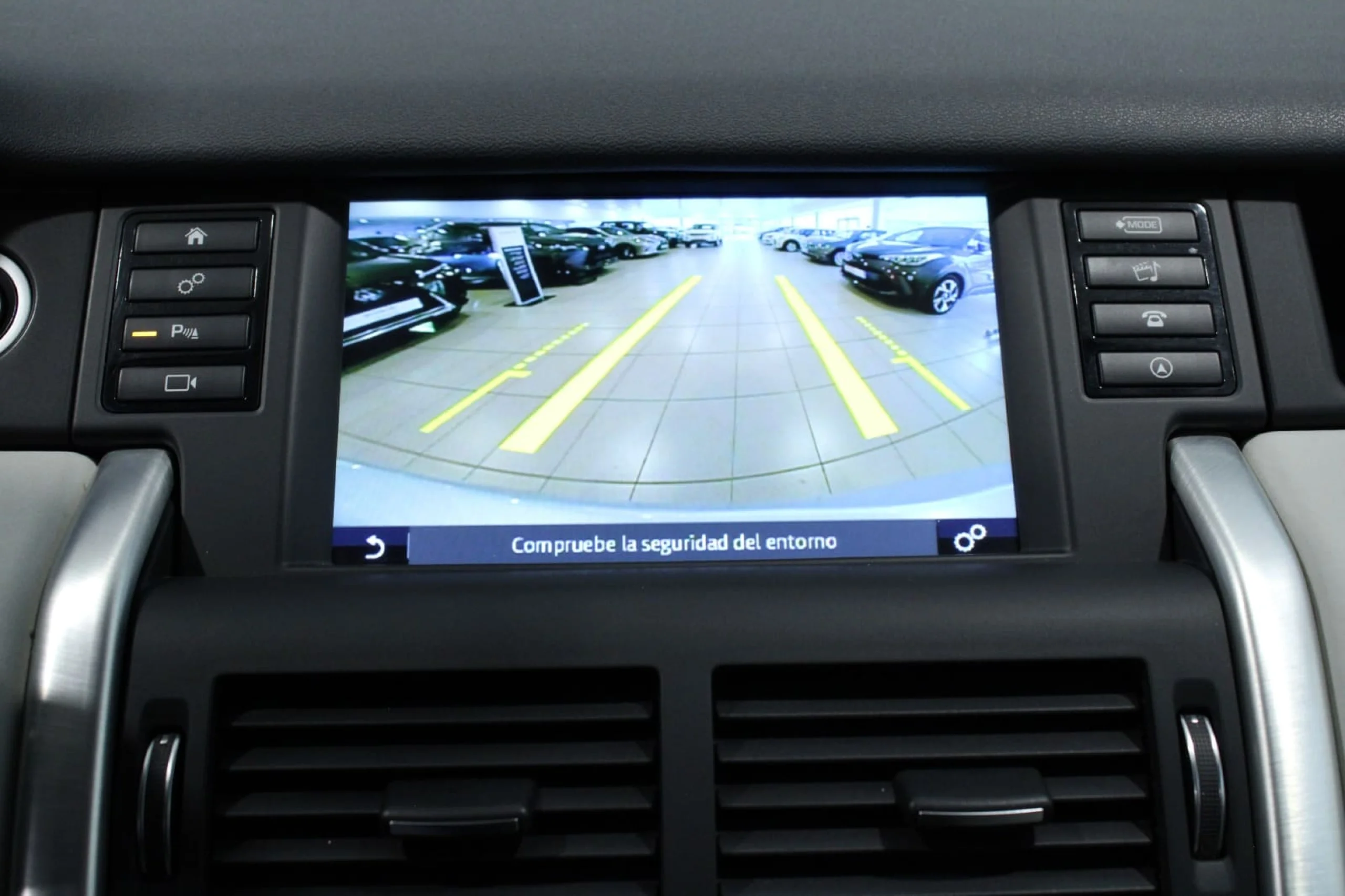 Land Rover Discovery Sport 2.0TD4 SE 4WD Aut. - Foto 9