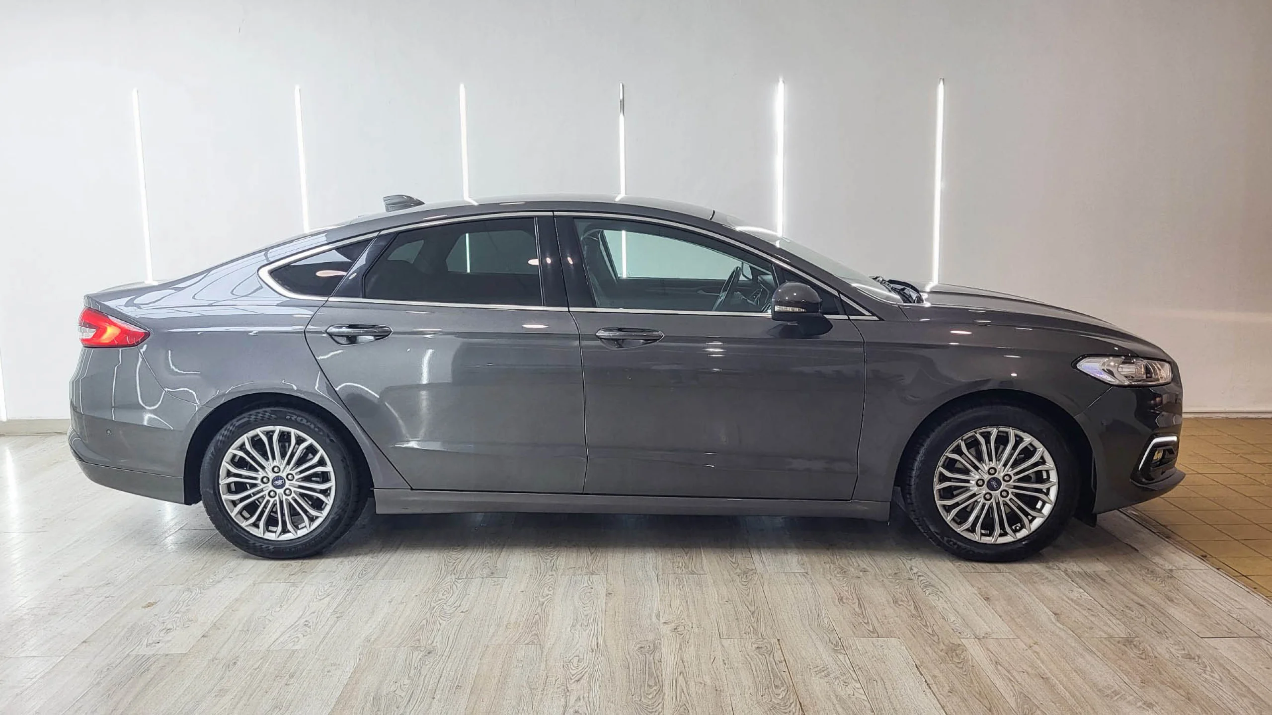 Ford Mondeo 2.0 Hibrido 138kW 187CV Trend HEV Auto - Foto 15