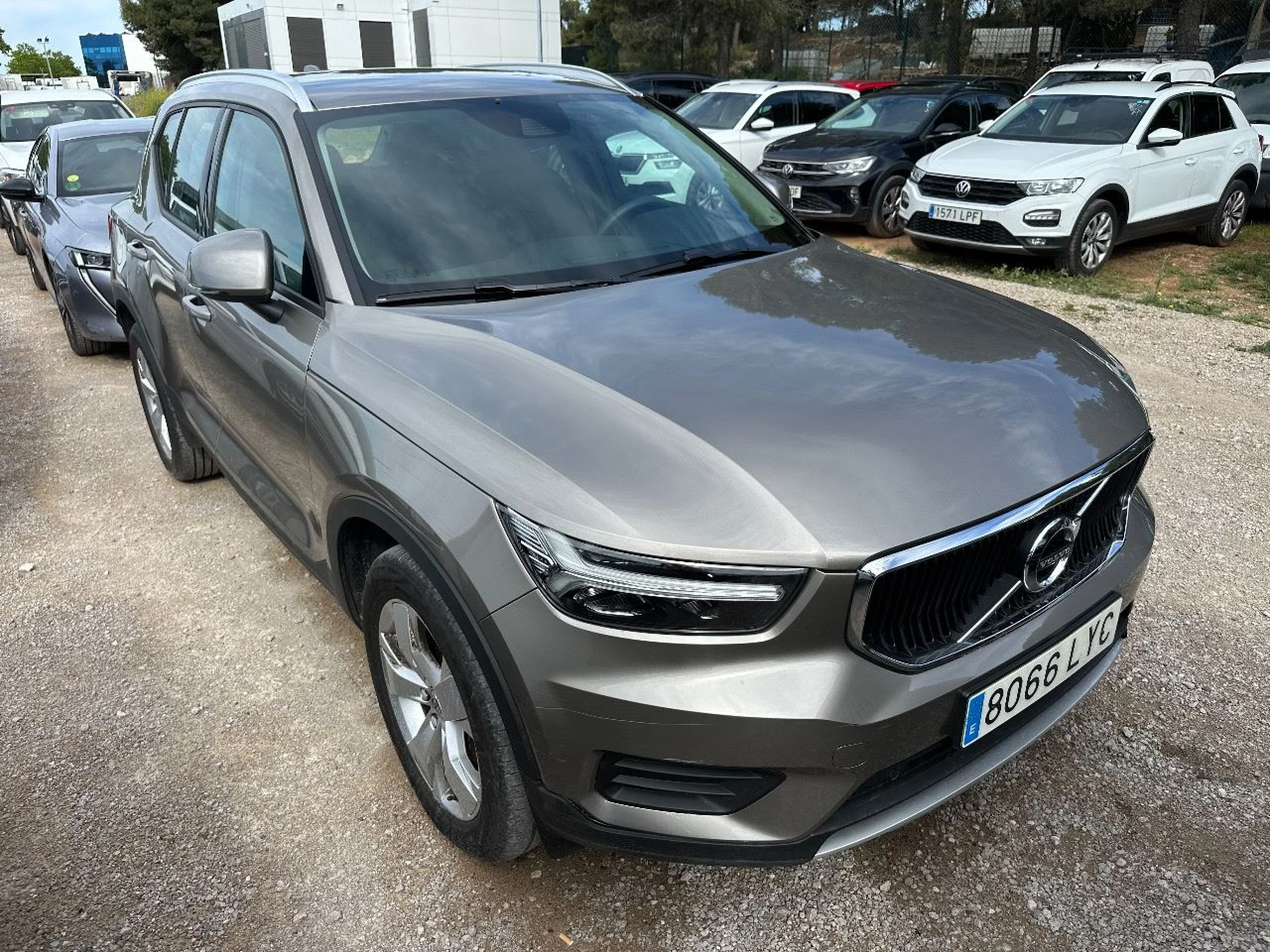 Volvo XC 40 XC40 2.0 B3 G Momentum Pro Auto - Foto 3