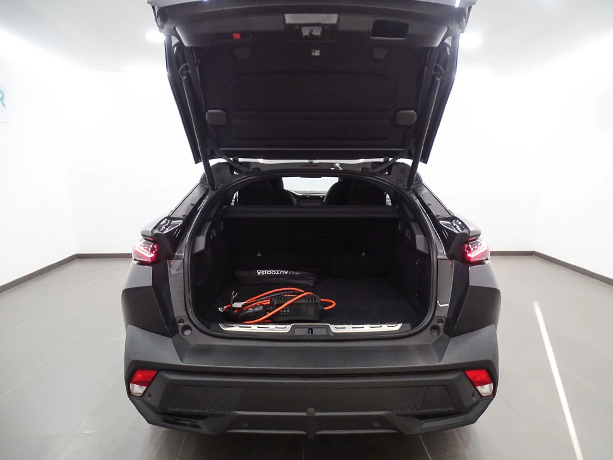 Peugeot 408 408 GT PHEV 225 eEAT8 - Foto 13