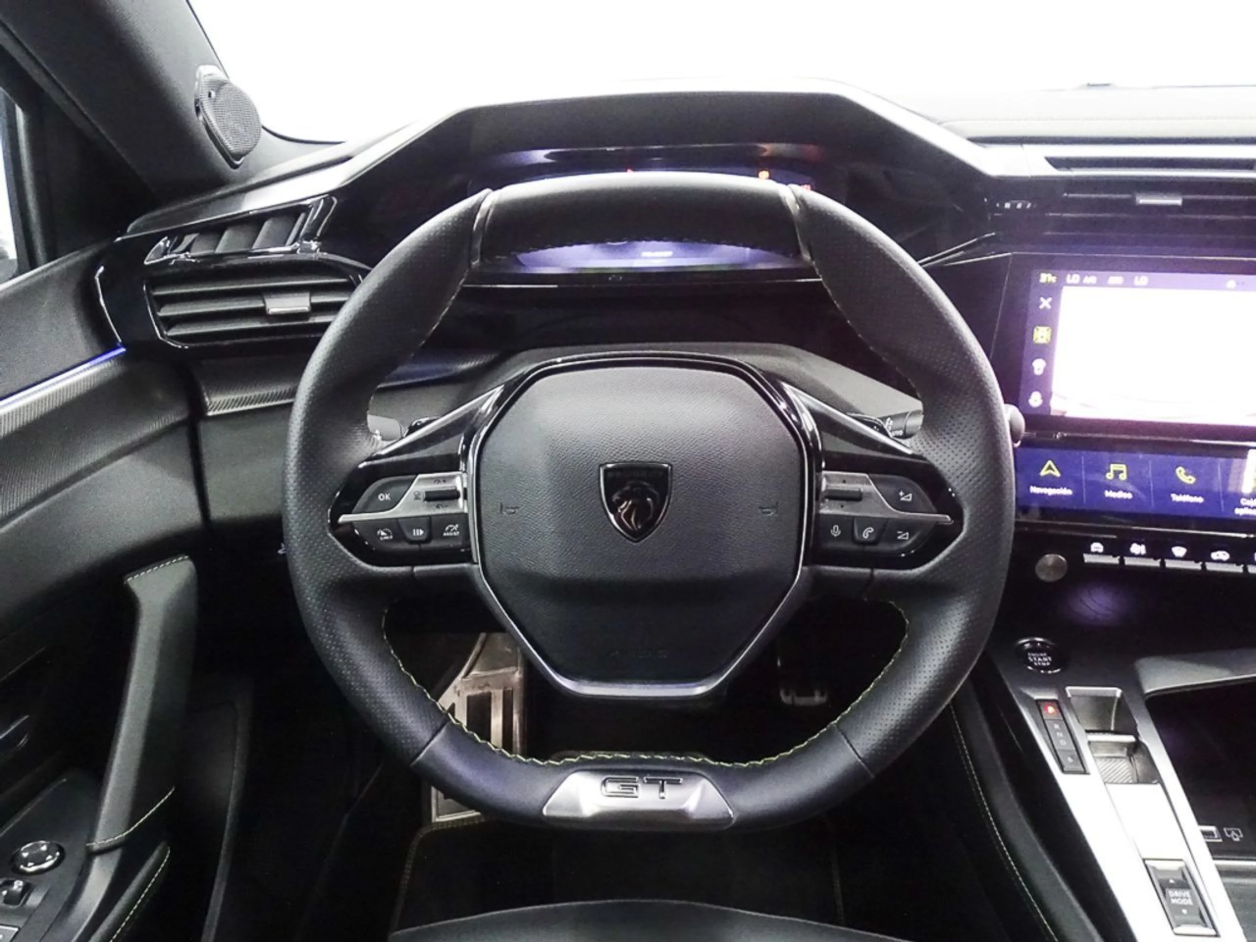 Peugeot 408 408 GT PHEV 225 eEAT8 - Foto 24