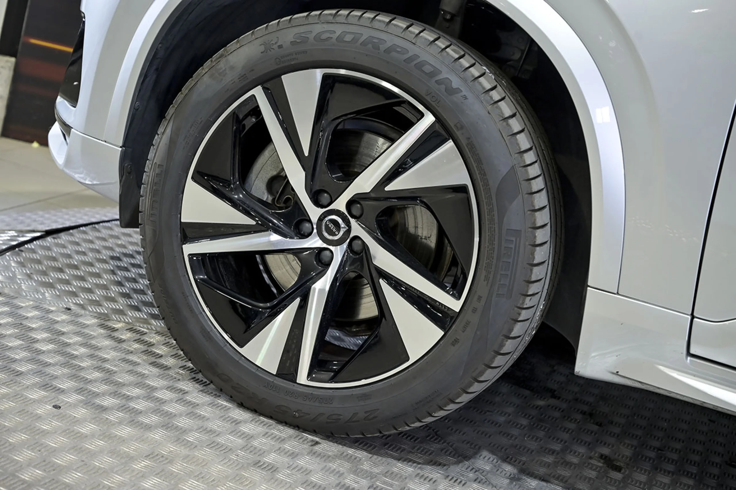 Volvo XC 90 XC90 2.0 B5 D AWD RDesign Auto - Foto 14