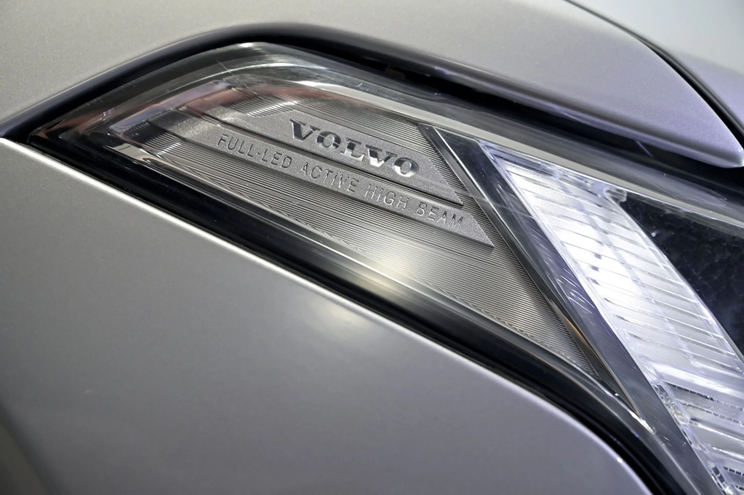 Volvo XC 90 XC90 2.0 B5 D AWD RDesign Auto - Foto 23