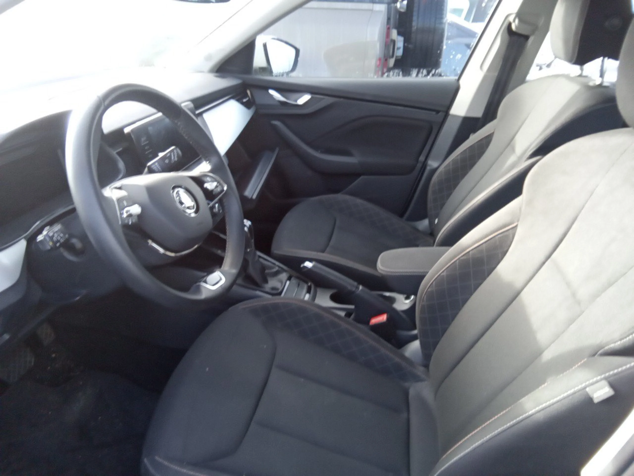 Skoda Kamiq 1.0 TSI 81kW (110CV) DSG Ambition - Foto 7