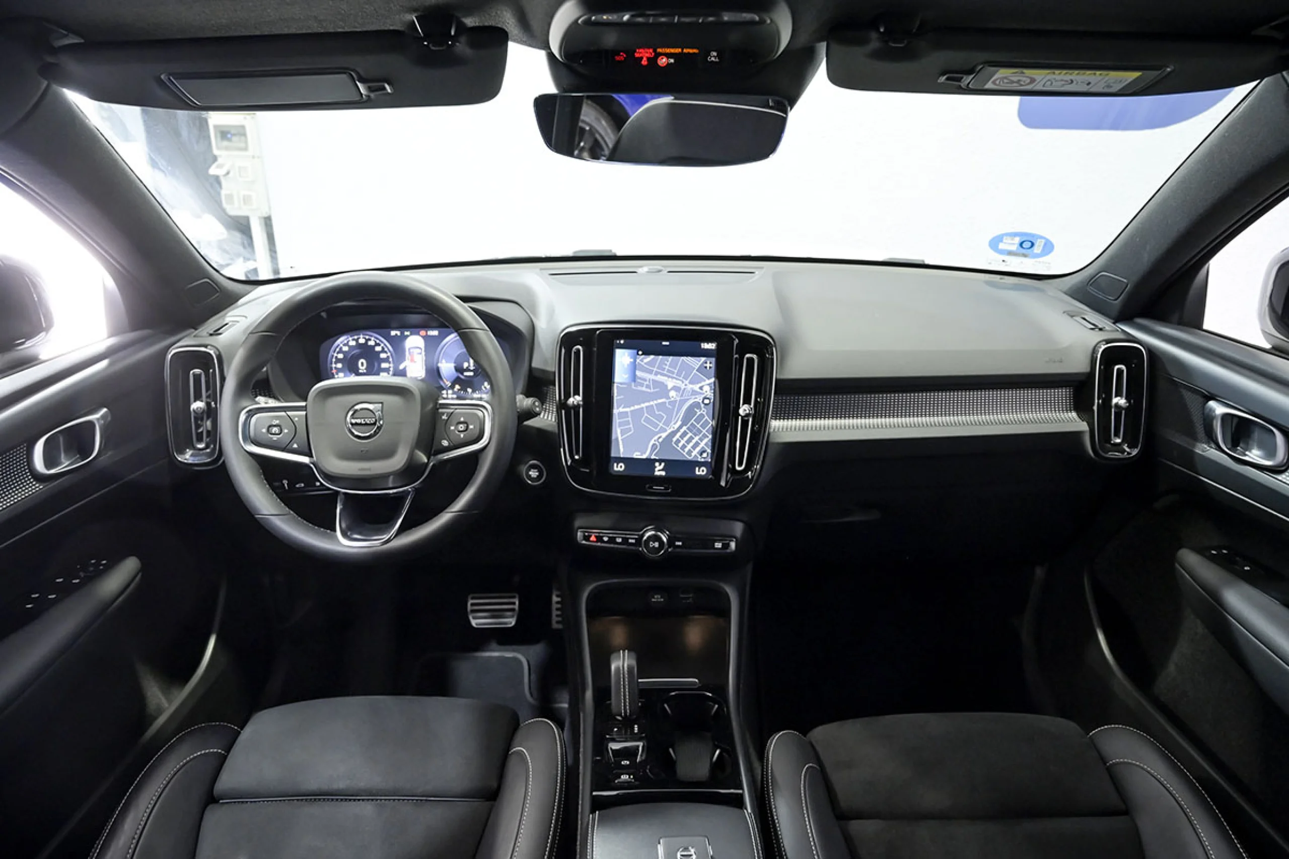 Volvo XC 40 XC40 1.5 T5 Twin Recharge RDesign Auto - Foto 8