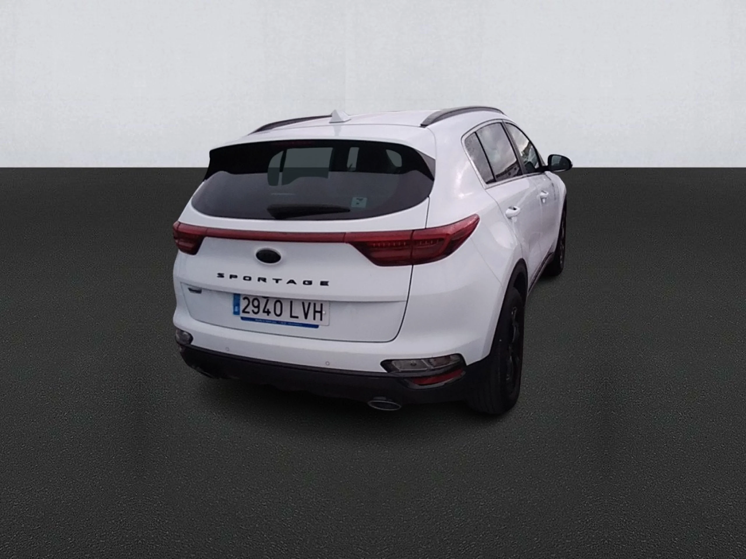 Kia Sportage 1.6 MHEV Black Edition 100kW (136CV) 4x2 - Foto 4