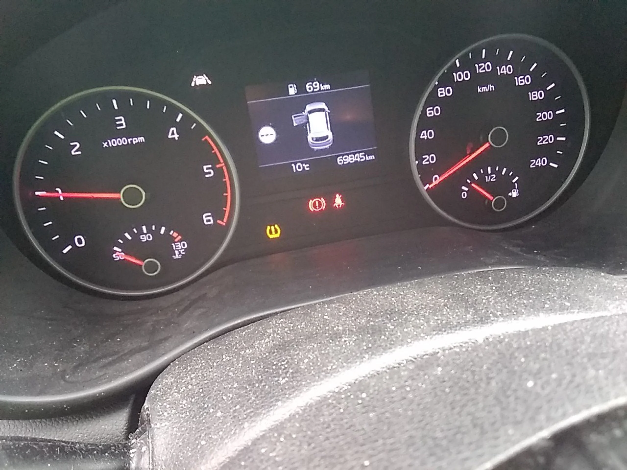 Kia Sportage 1.6 MHEV Black Edition 100kW (136CV) 4x2 - Foto 8