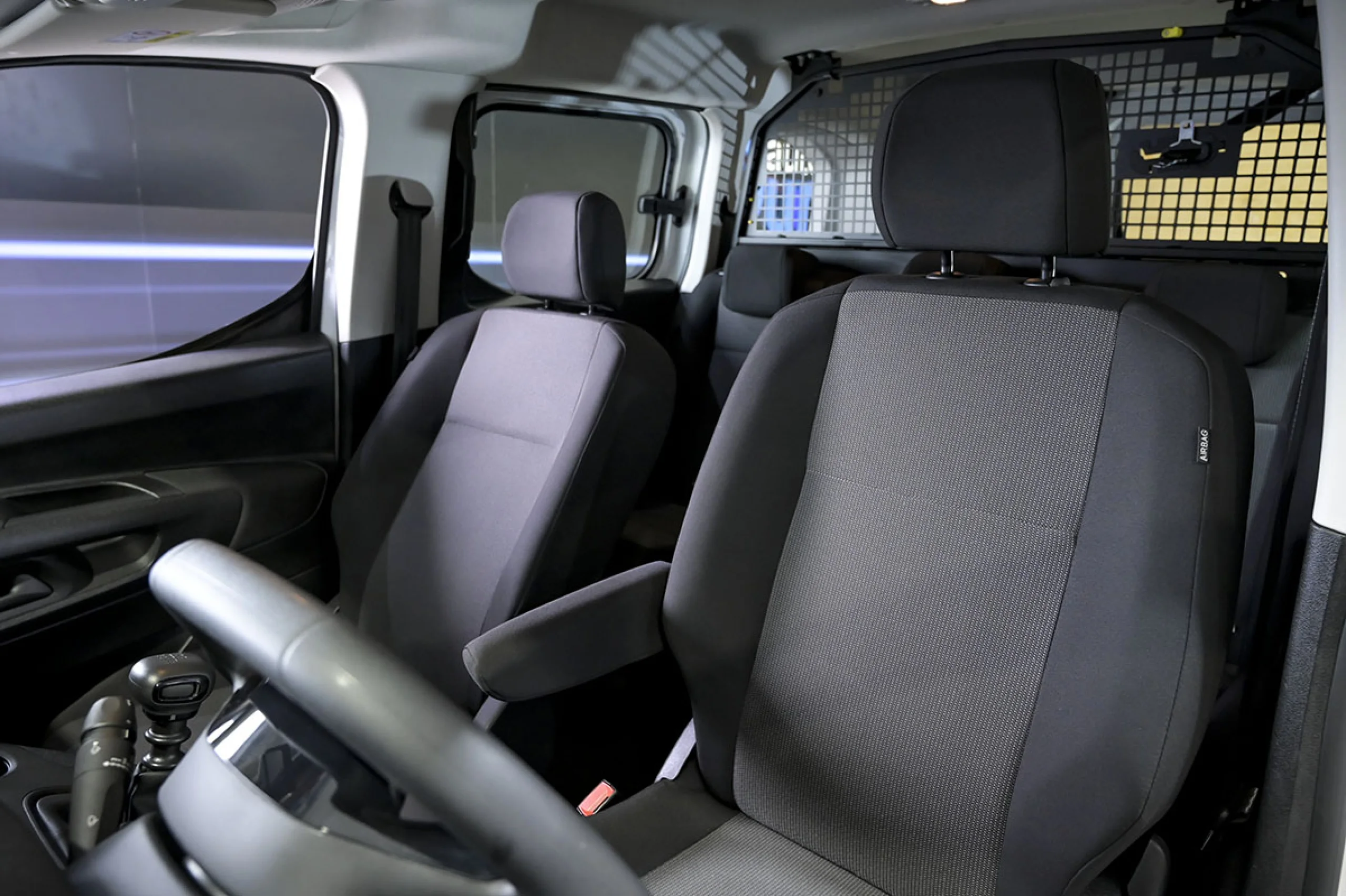 Peugeot Rifter Active Pack Business Std. BlueHDi 100 - Foto 9
