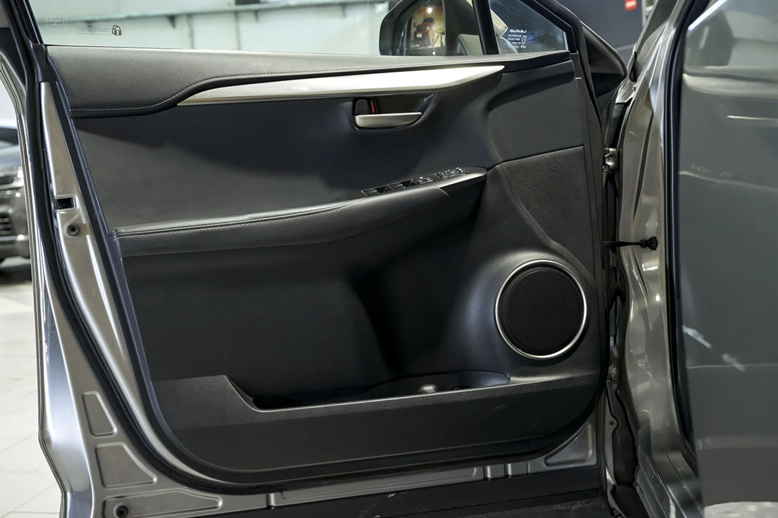 Lexus NX 300h NX 2.5 300h Luxury 4WD - Foto 21