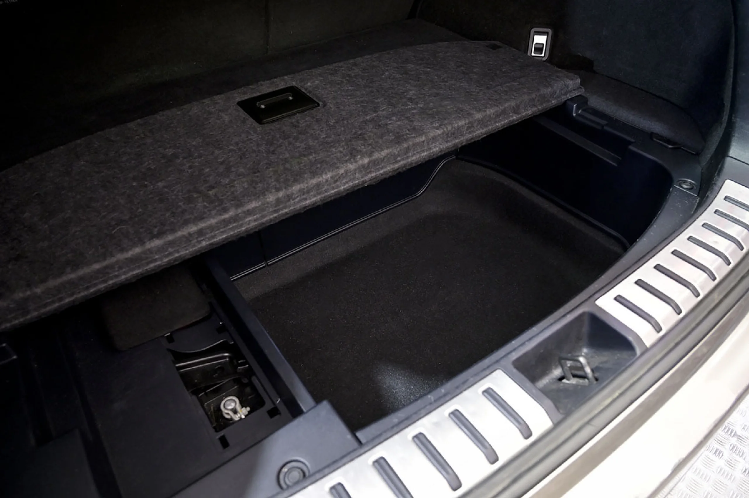 Lexus NX 300h NX 2.5 300h Luxury 4WD - Foto 32