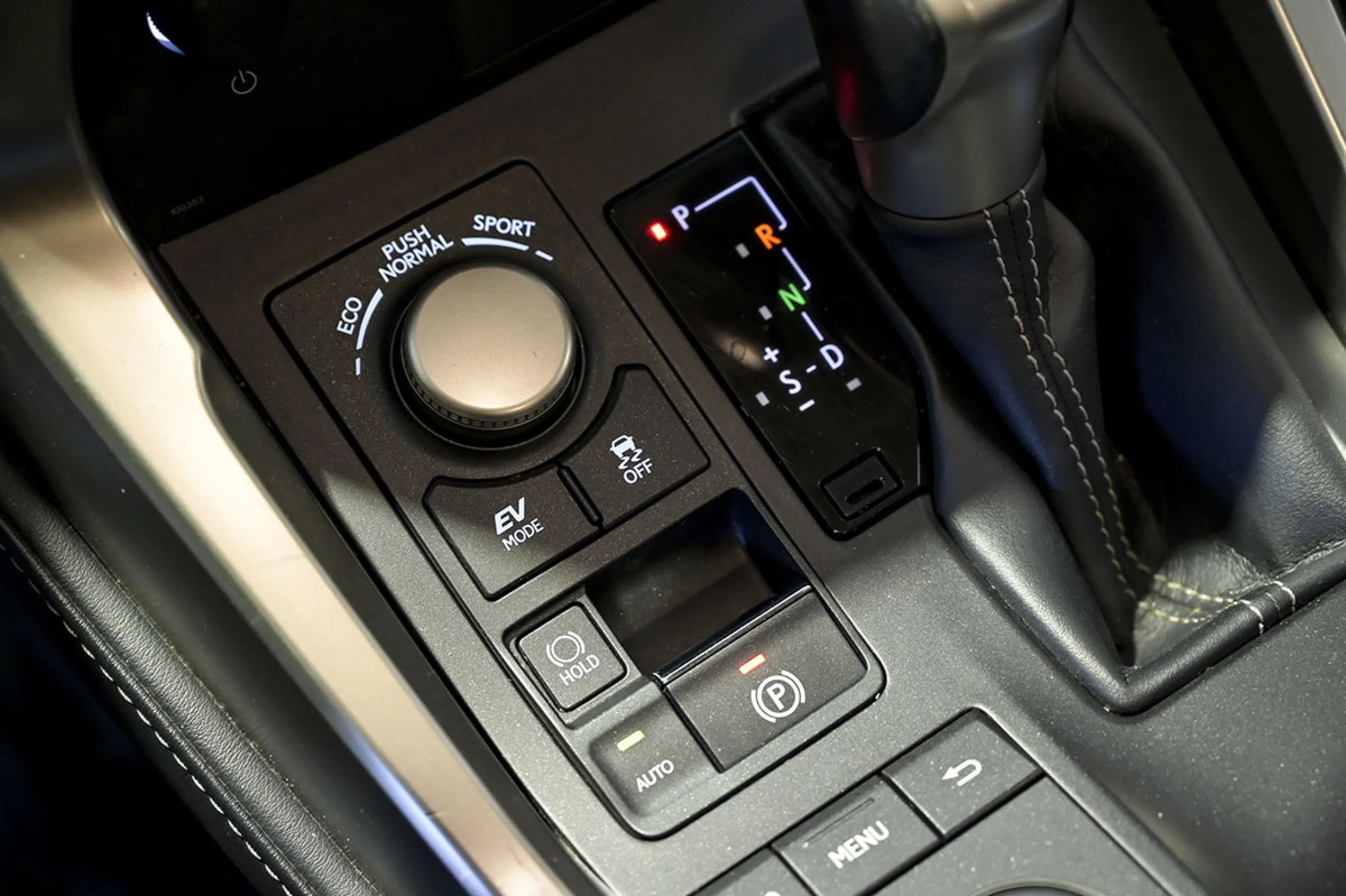 Lexus NX 300h NX 2.5 300h Luxury 4WD - Foto 31