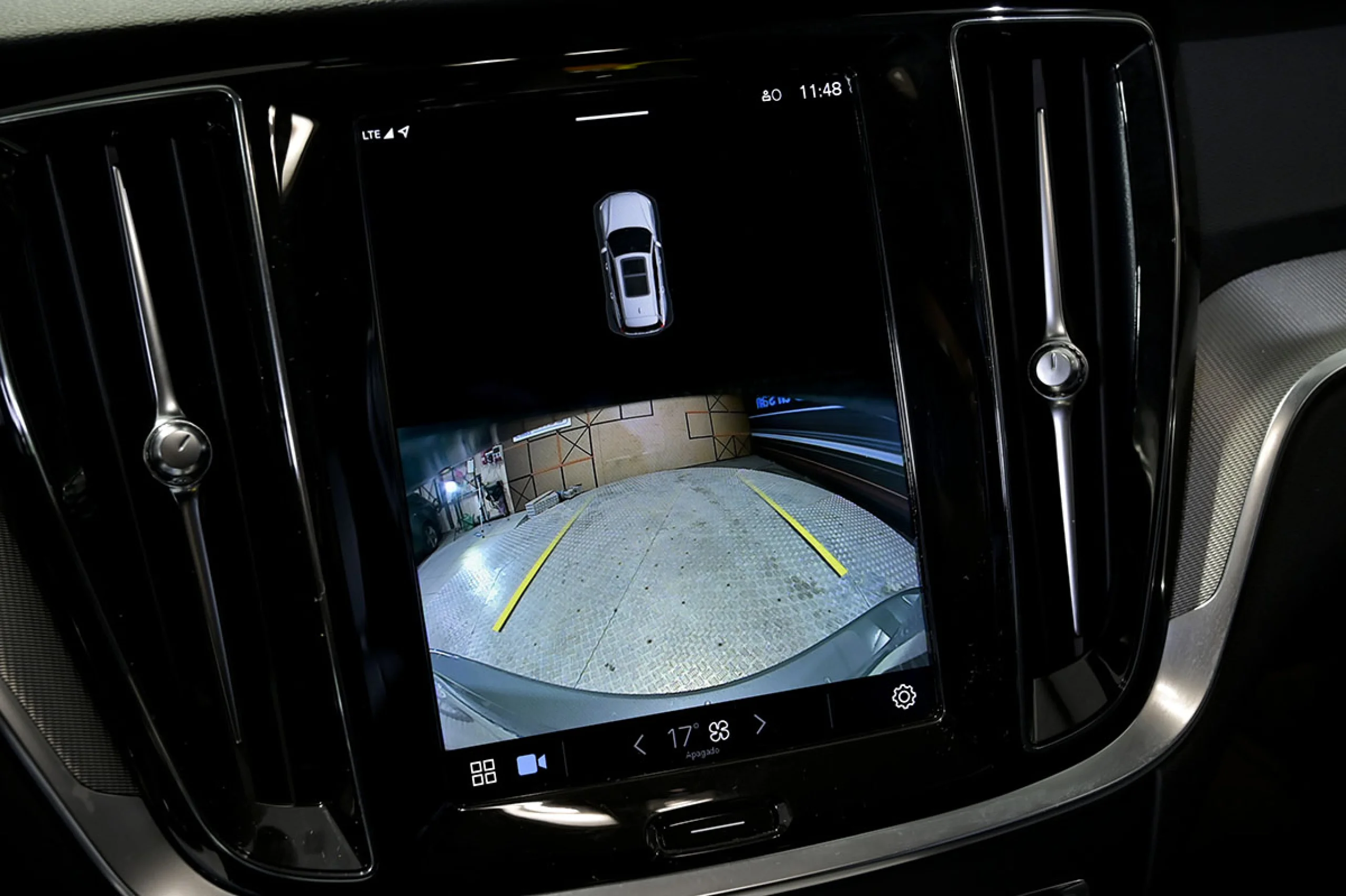 Volvo V60 2.0 B4 D Plus Dark Auto - Foto 29