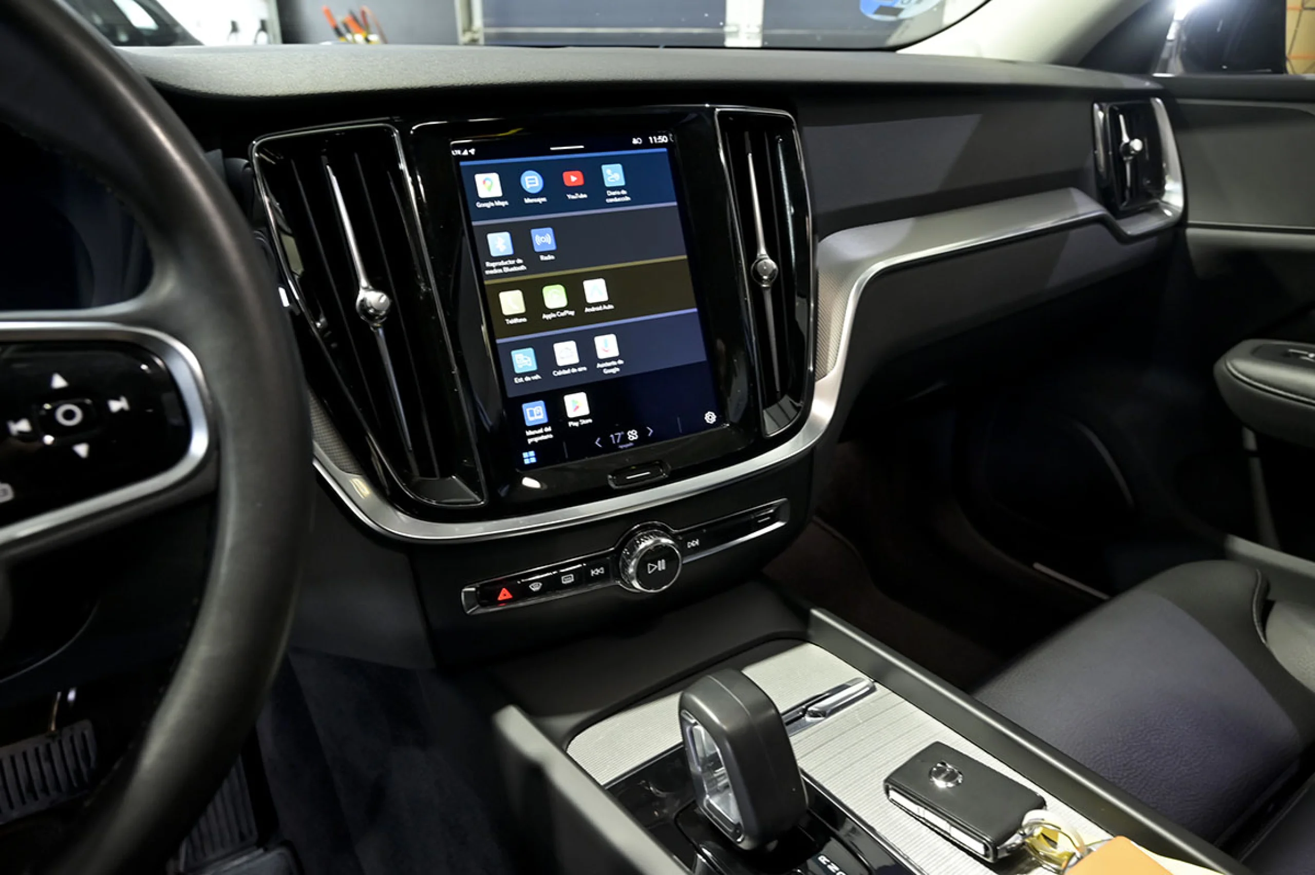 Volvo V60 2.0 B4 D Plus Dark Auto - Foto 35