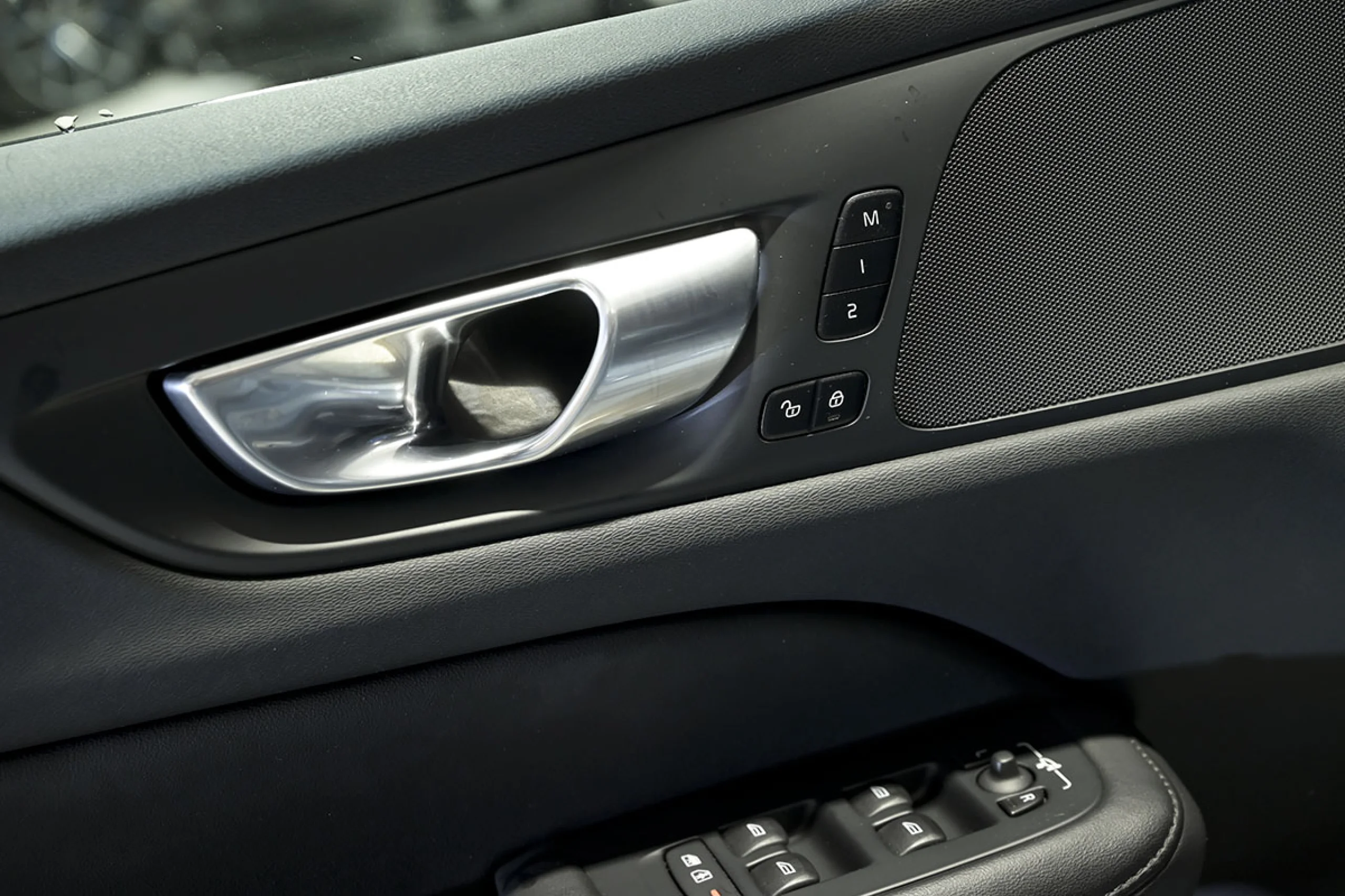 Volvo V60 2.0 B4 D Plus Dark Auto - Foto 36