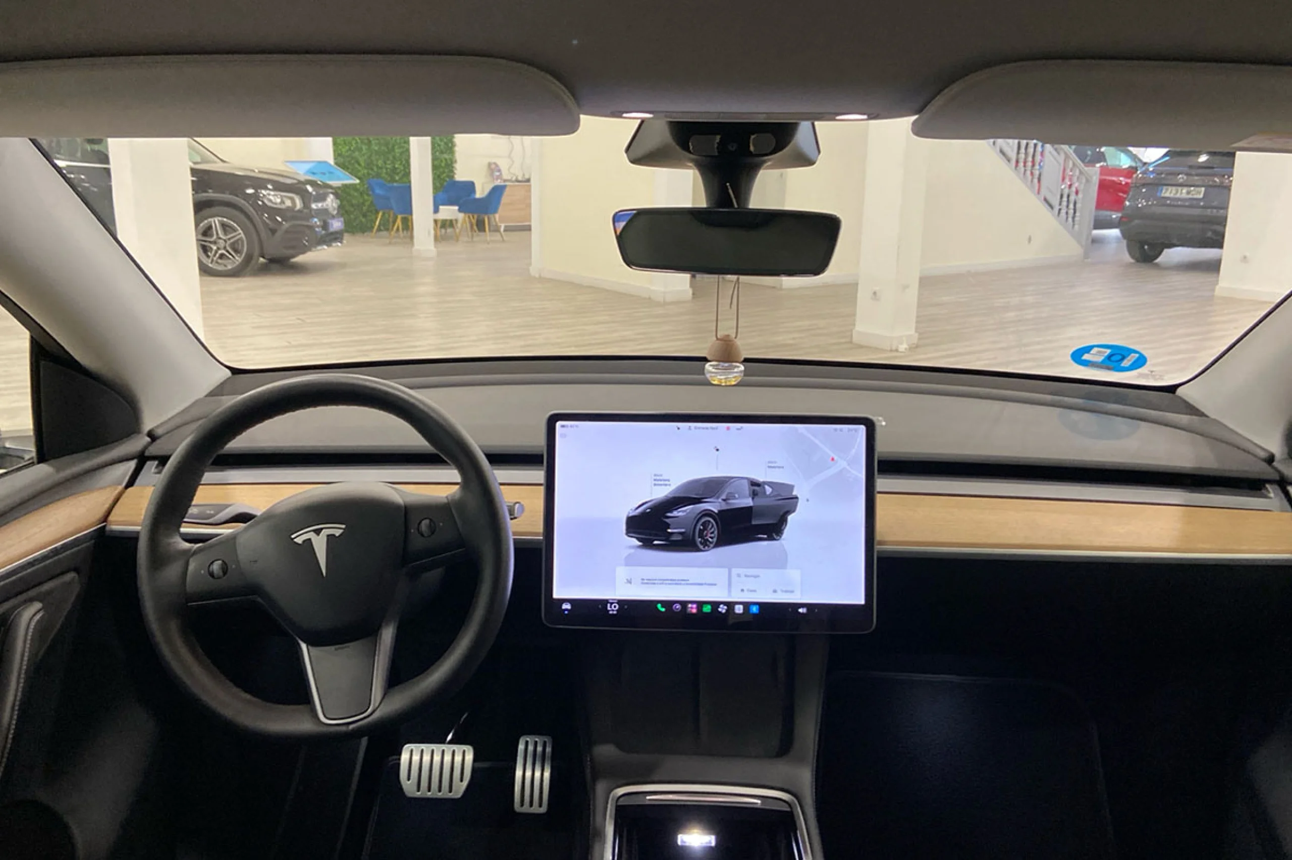 TESLA Model Y Performance 4WD - Foto 8