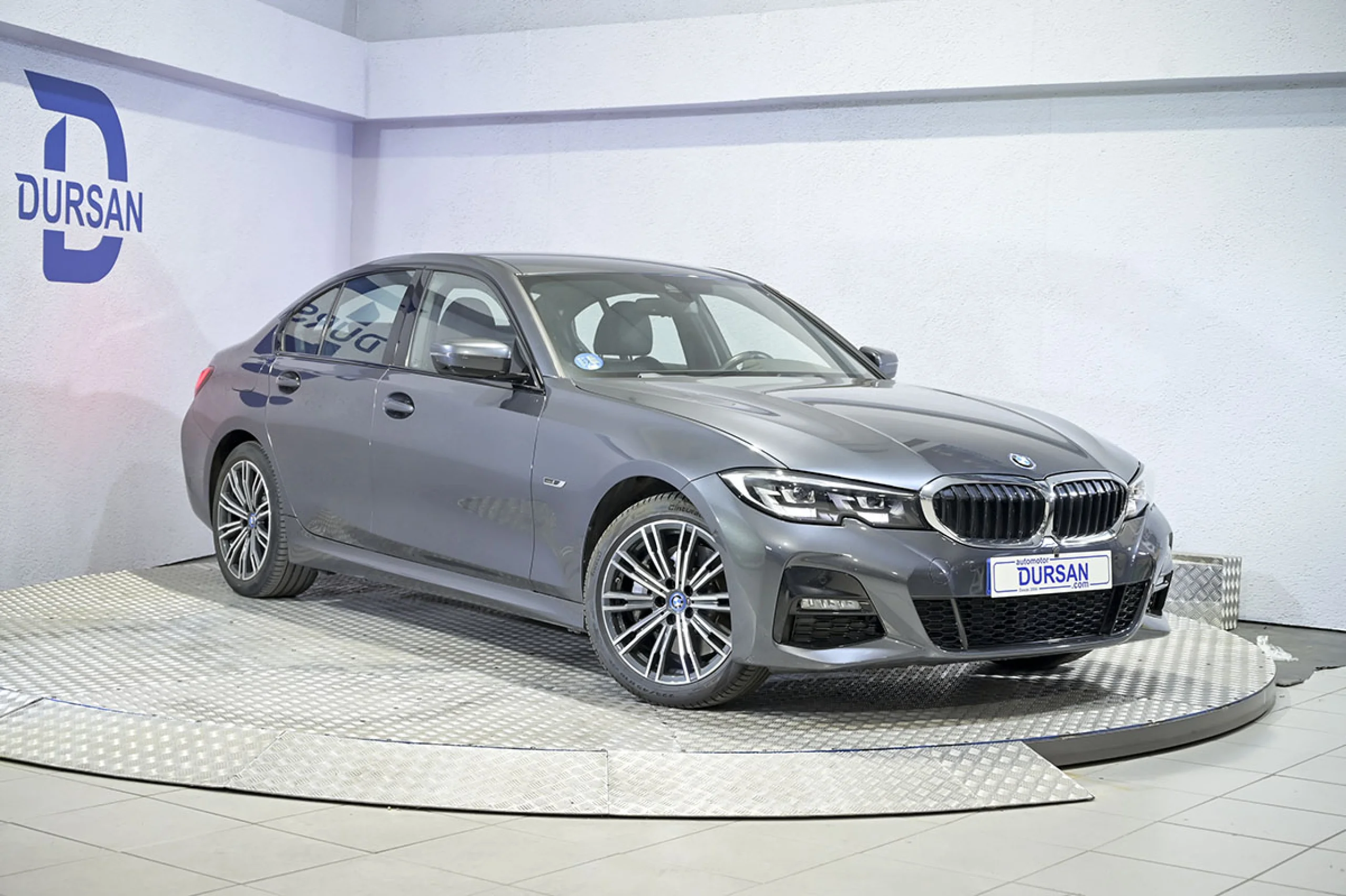 BMW 330 Serie 3 330e - Foto 3