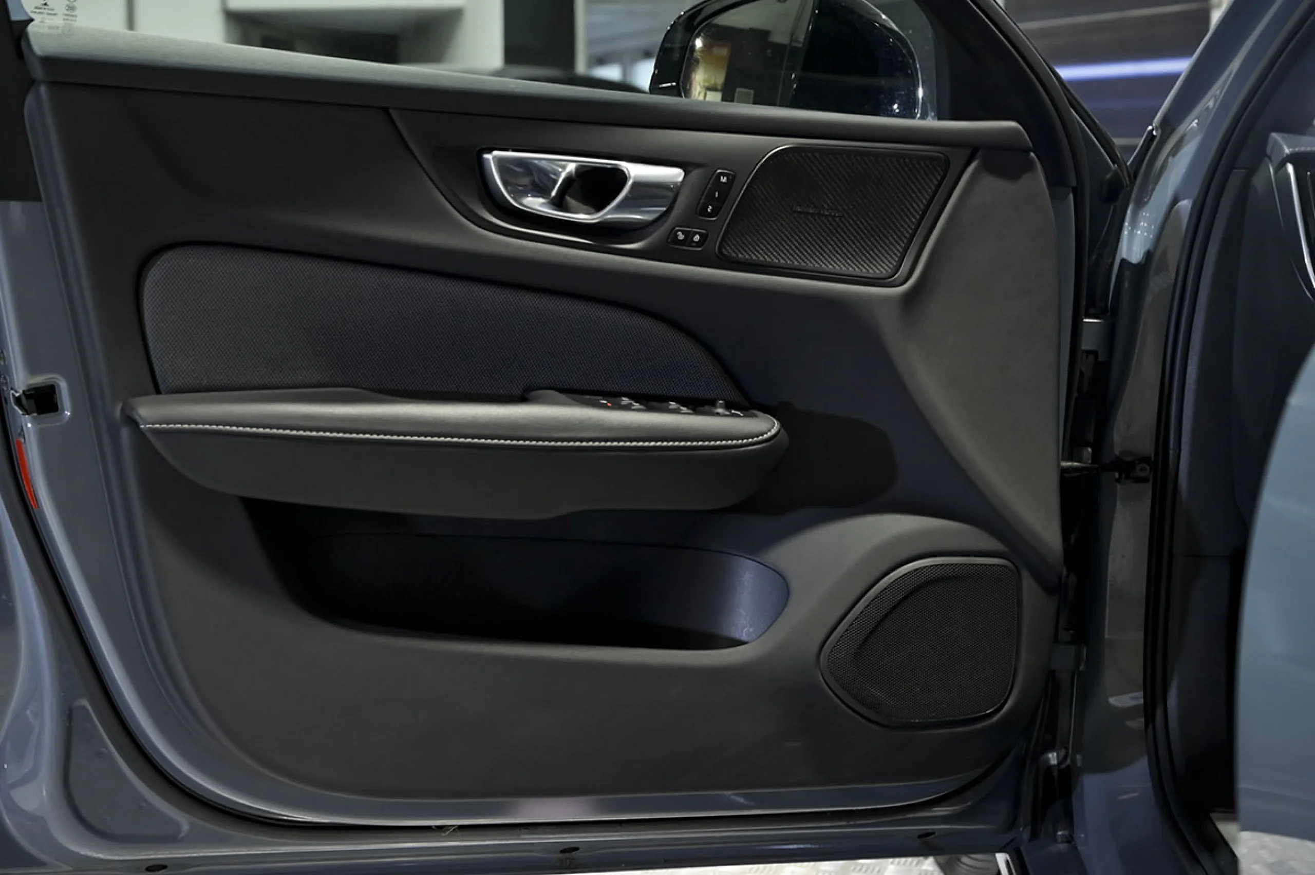 Volvo V60 2.0 B4 D RDesign Auto - Foto 20