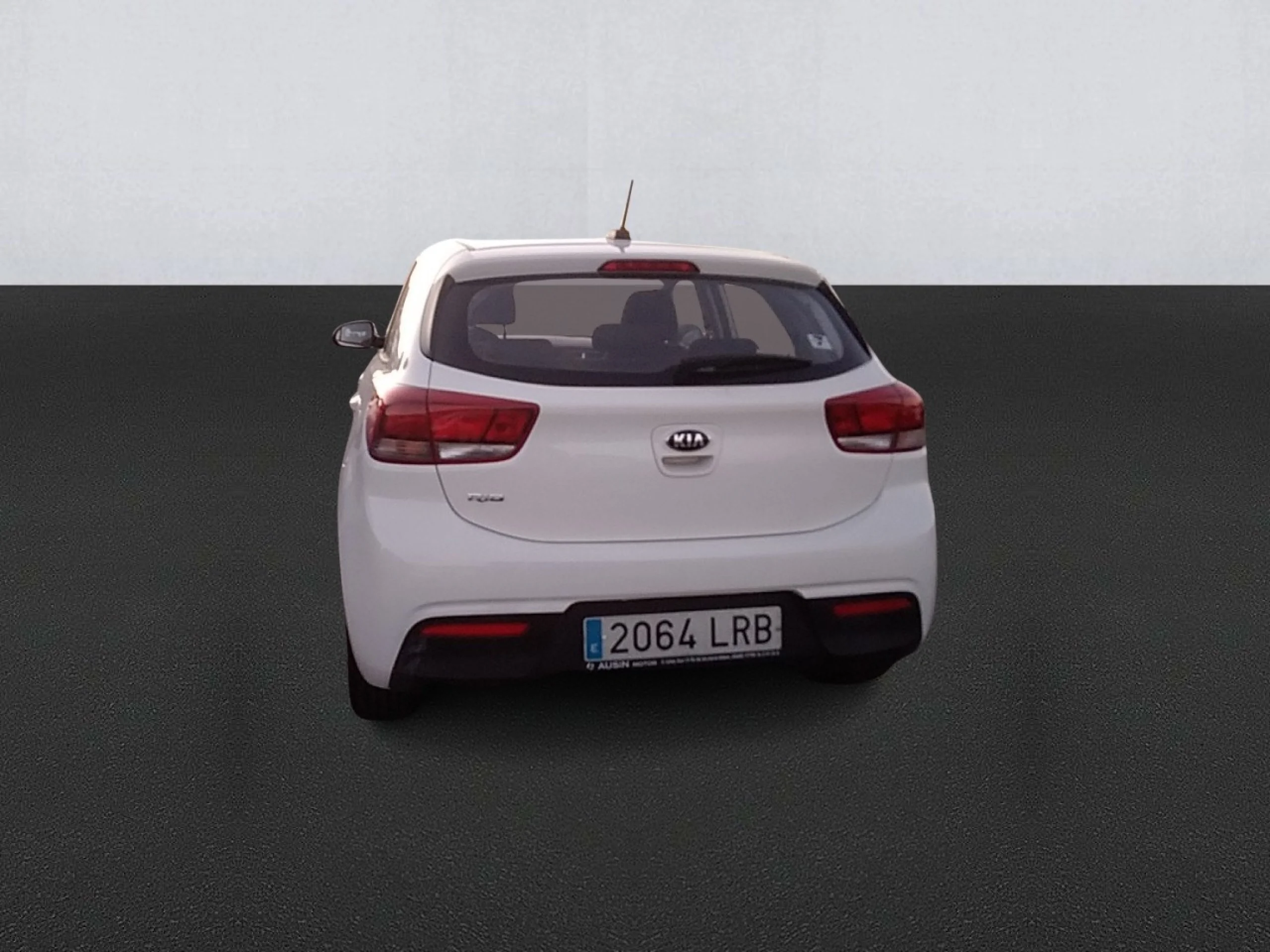 Kia Rio 1.2 DPi 62kW (84CV) Concept - Foto 5