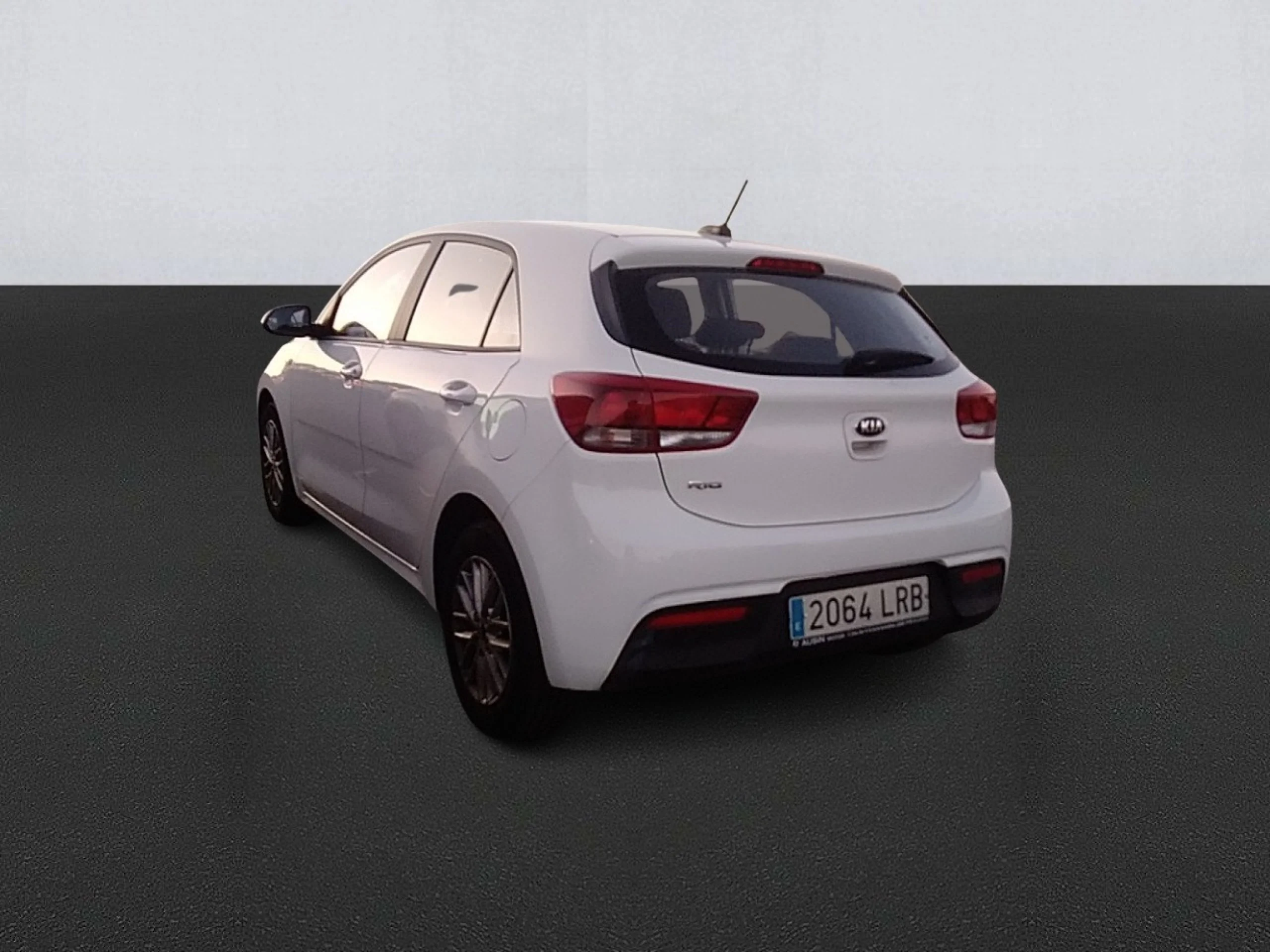 Kia Rio 1.2 DPi 62kW (84CV) Concept - Foto 6