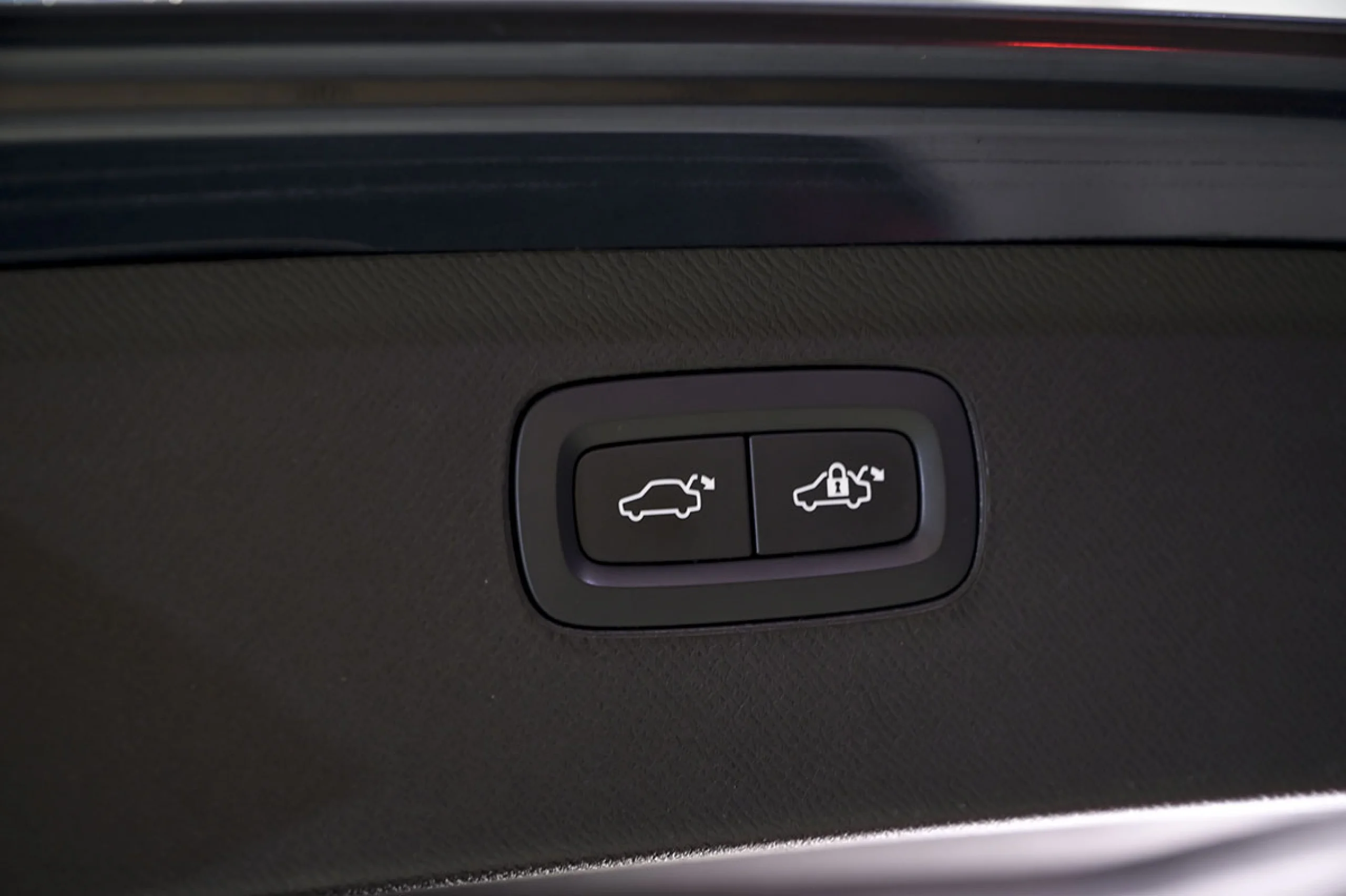 Volvo XC 90 XC90 2.0 B5 D AWD Momentum Pro Auto - Foto 16