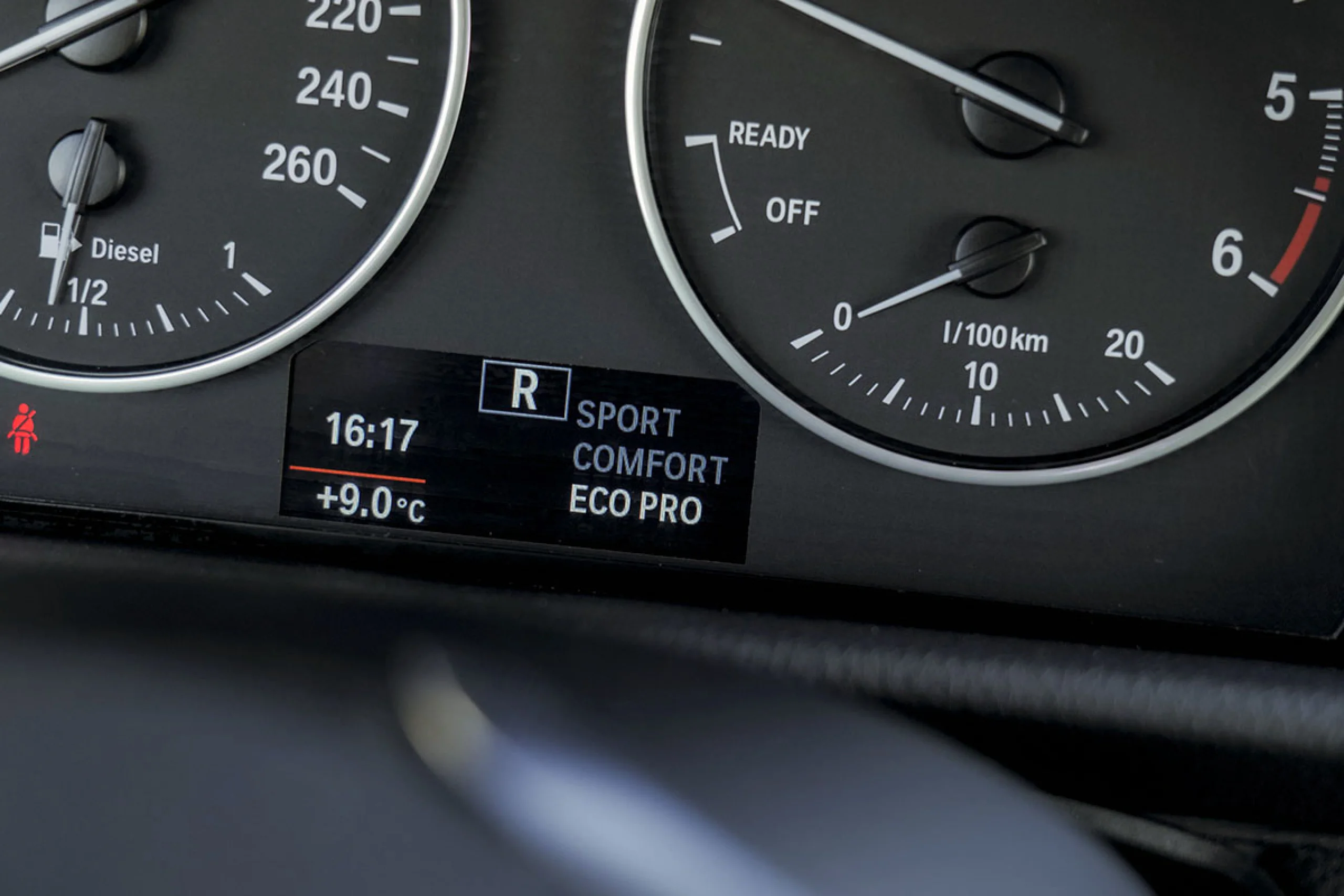 BMW 218 Serie 2 Active Tourer 218d - Foto 17