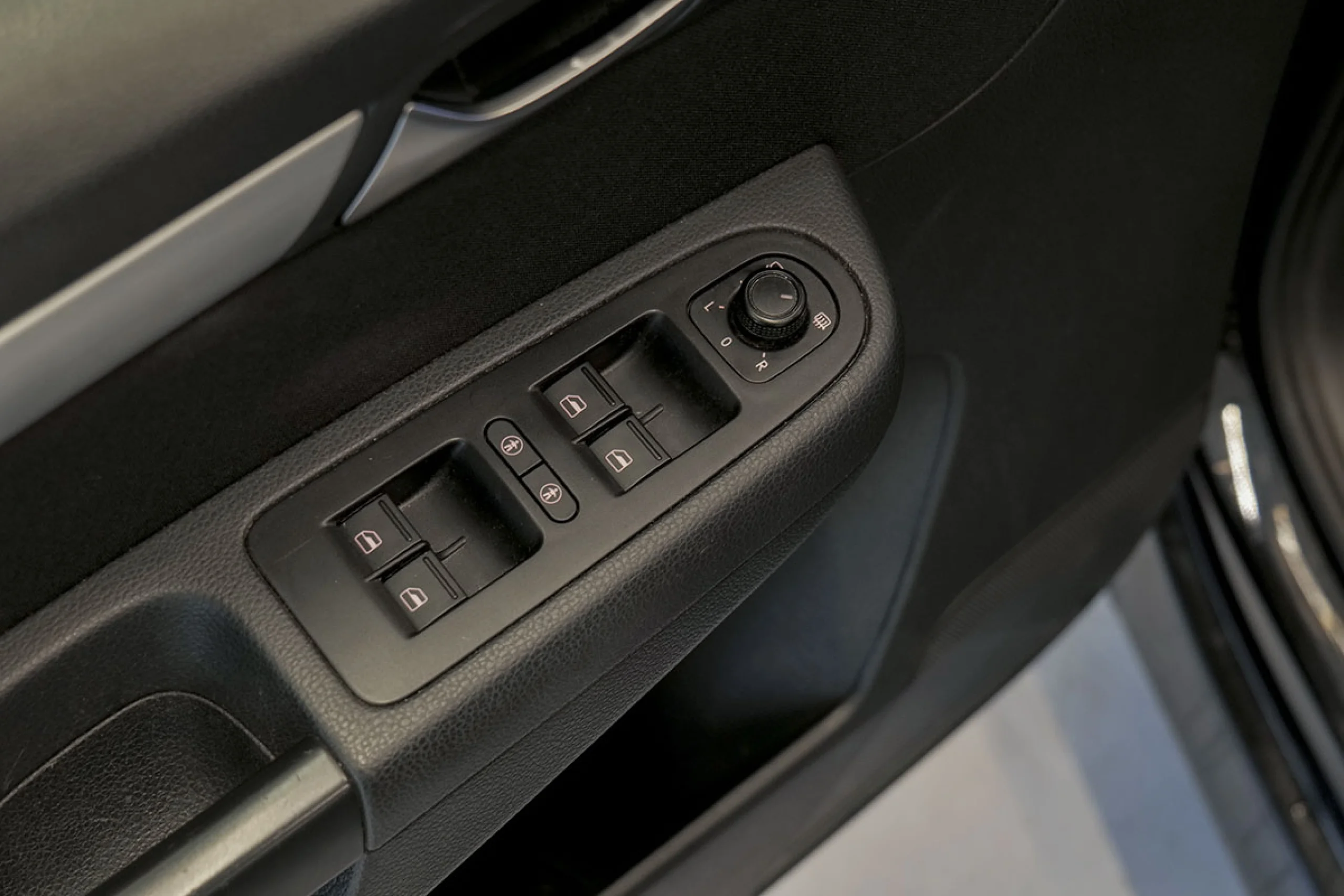 Volkswagen Sharan Advance 2.0 TDI 110kW 150CV - Foto 21