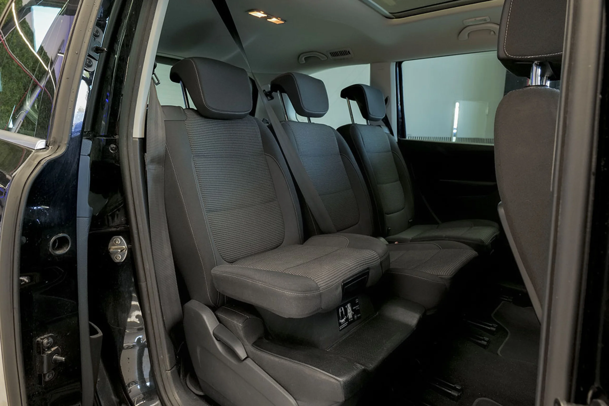 Volkswagen Sharan Advance 2.0 TDI 110kW 150CV - Foto 15