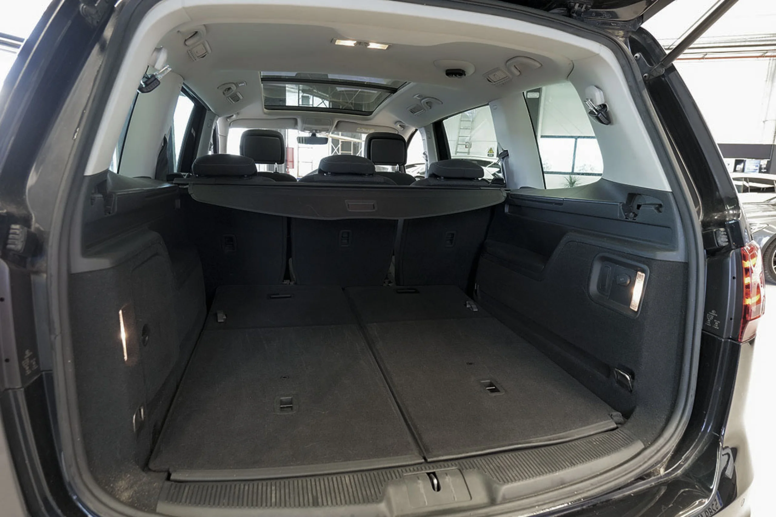 Volkswagen Sharan Advance 2.0 TDI 110kW 150CV - Foto 11