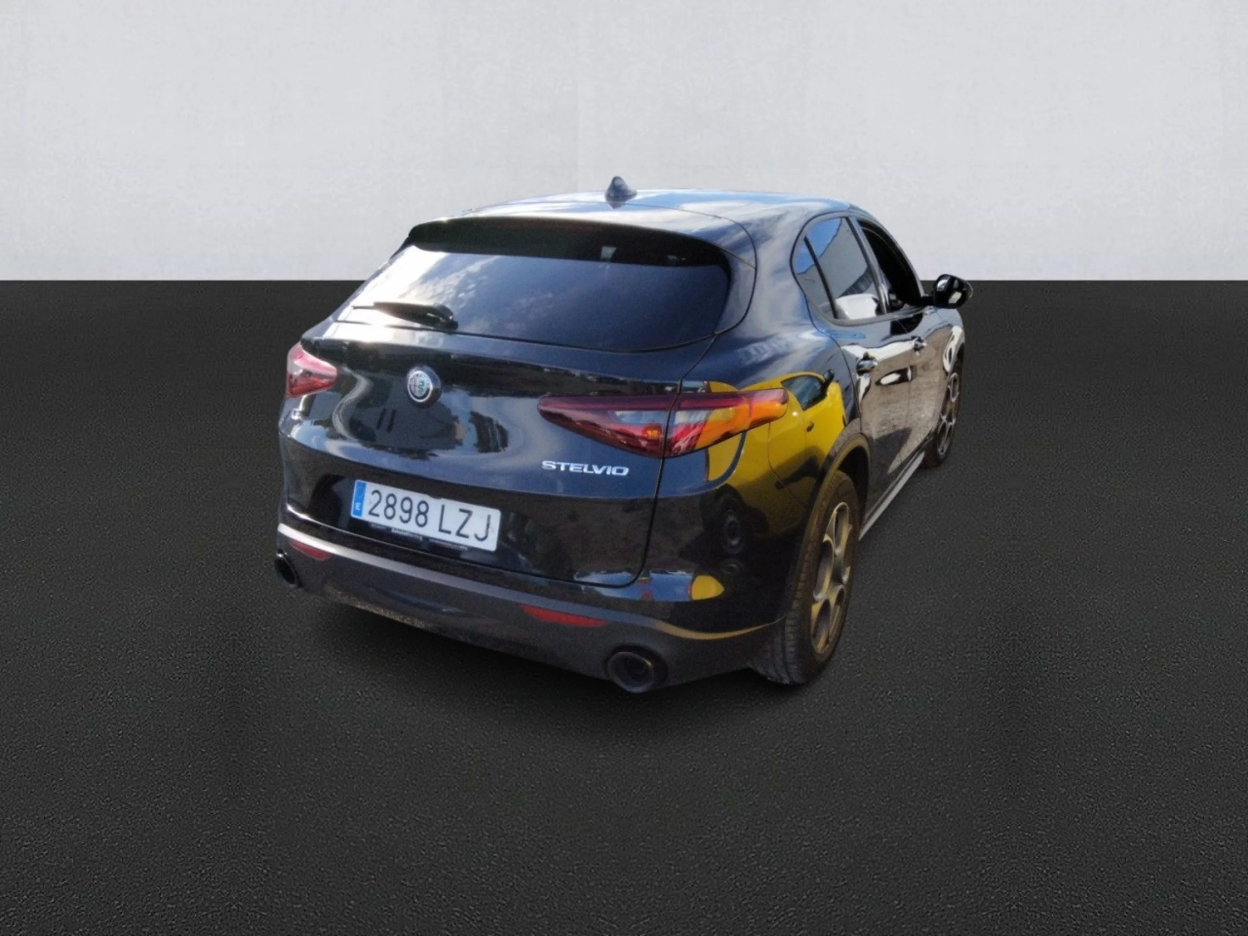 Alfa Romeo Stelvio 2.2 Diesel 140kW (190cv) SPRINT AWD - Foto 4