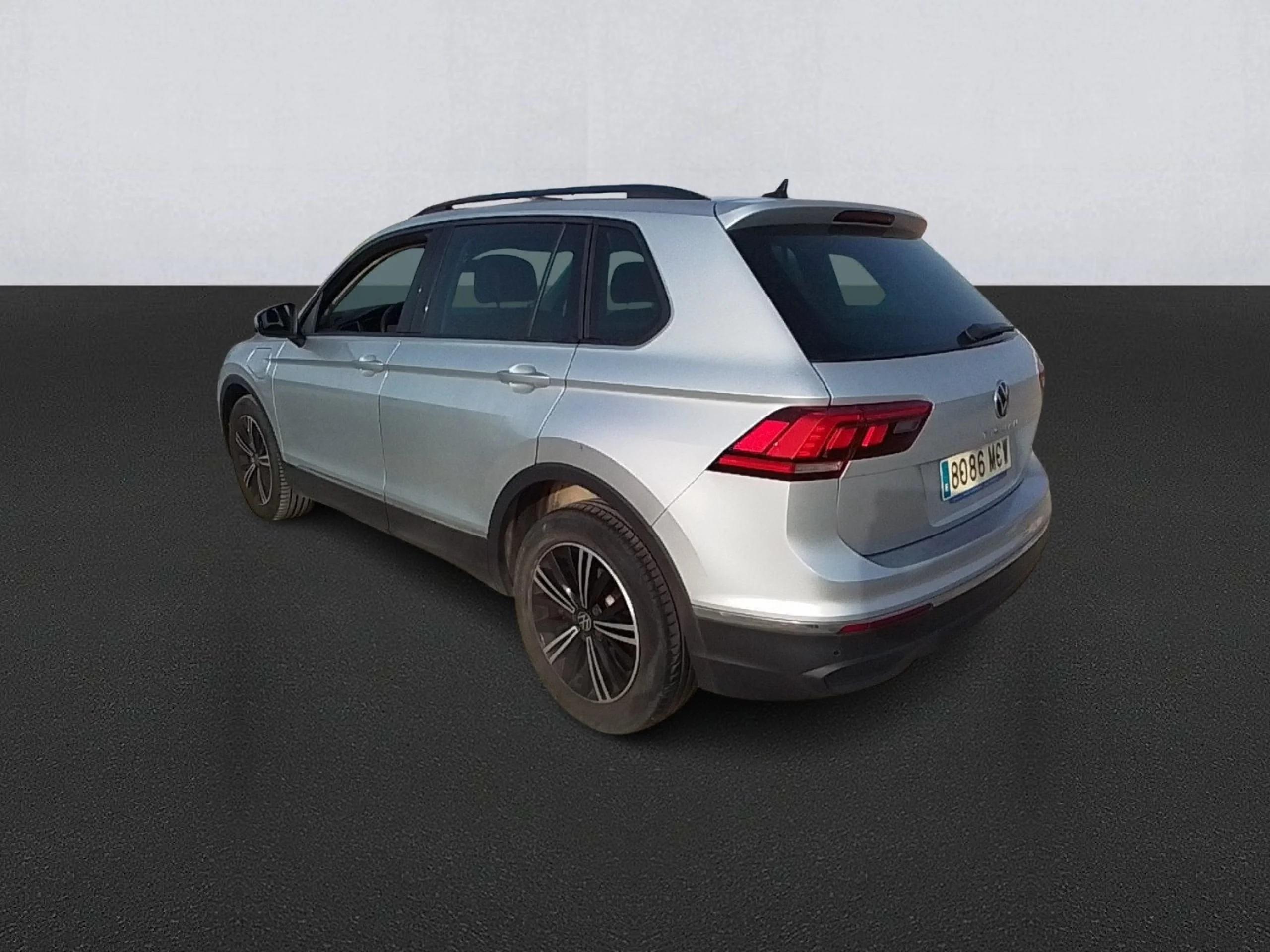 Volkswagen Tiguan Life 1.4 TSI eHybrid 180kW (245CV) DSG - Foto 6