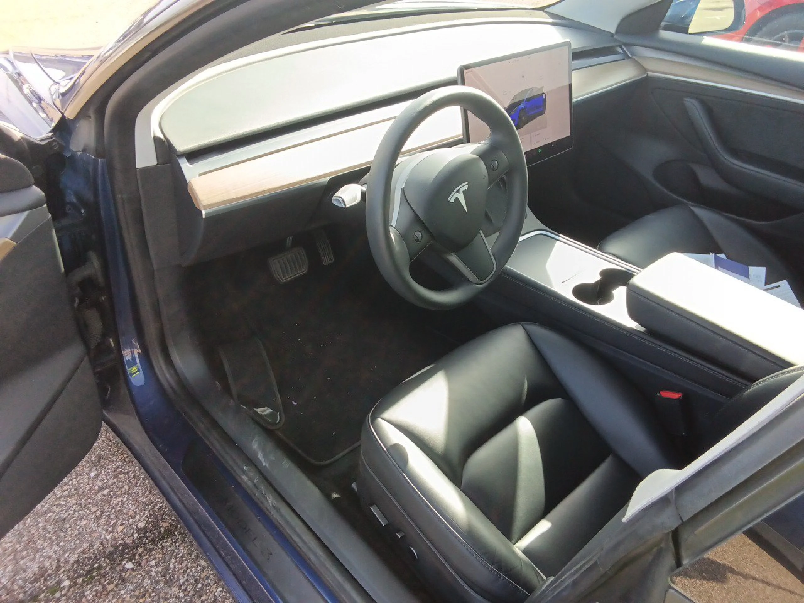 TESLA Model 3 RWD - Foto 7