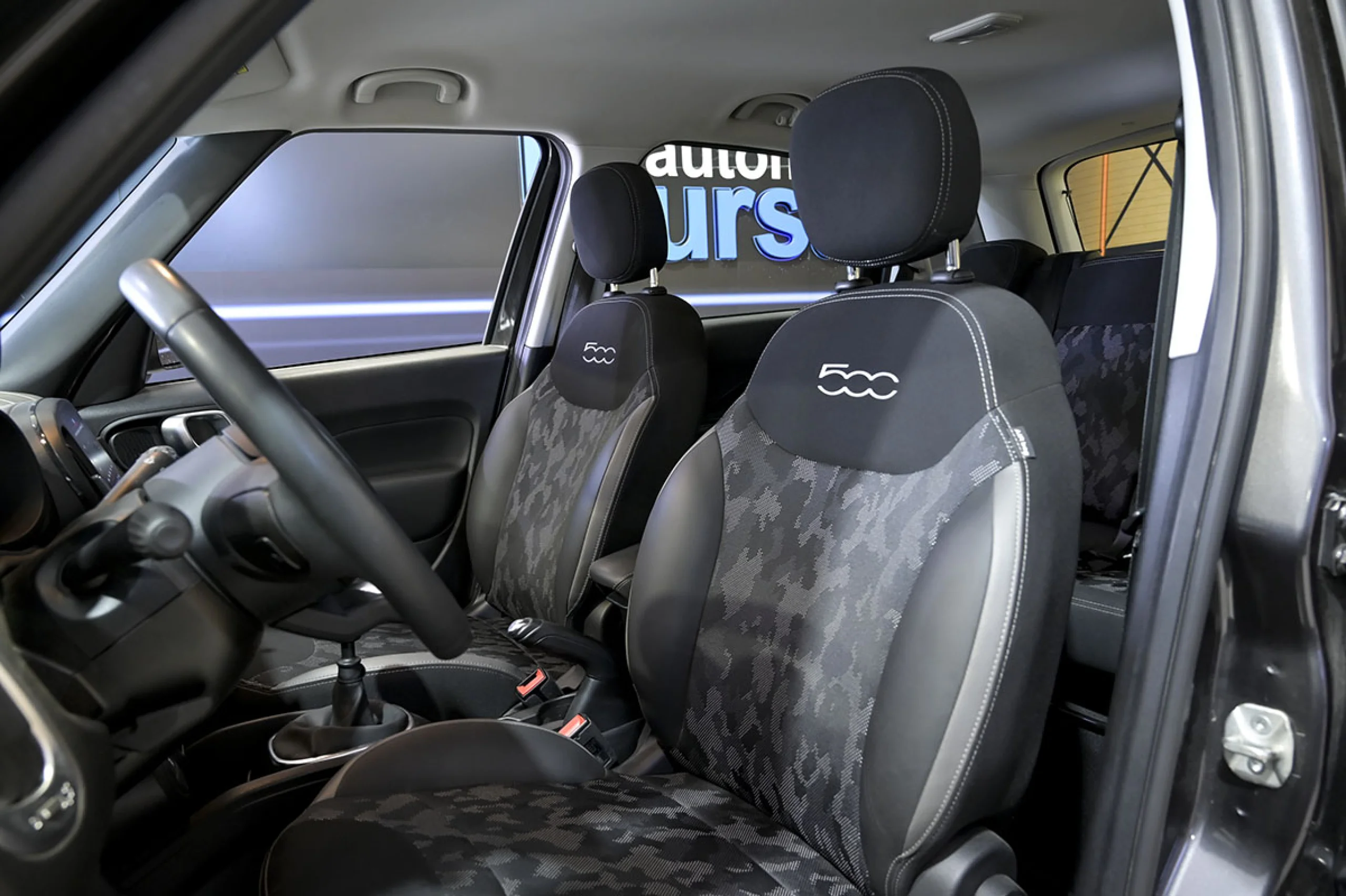 Fiat 500L Cross 1.4 16v 70 kW 95 CV SS - Foto 9