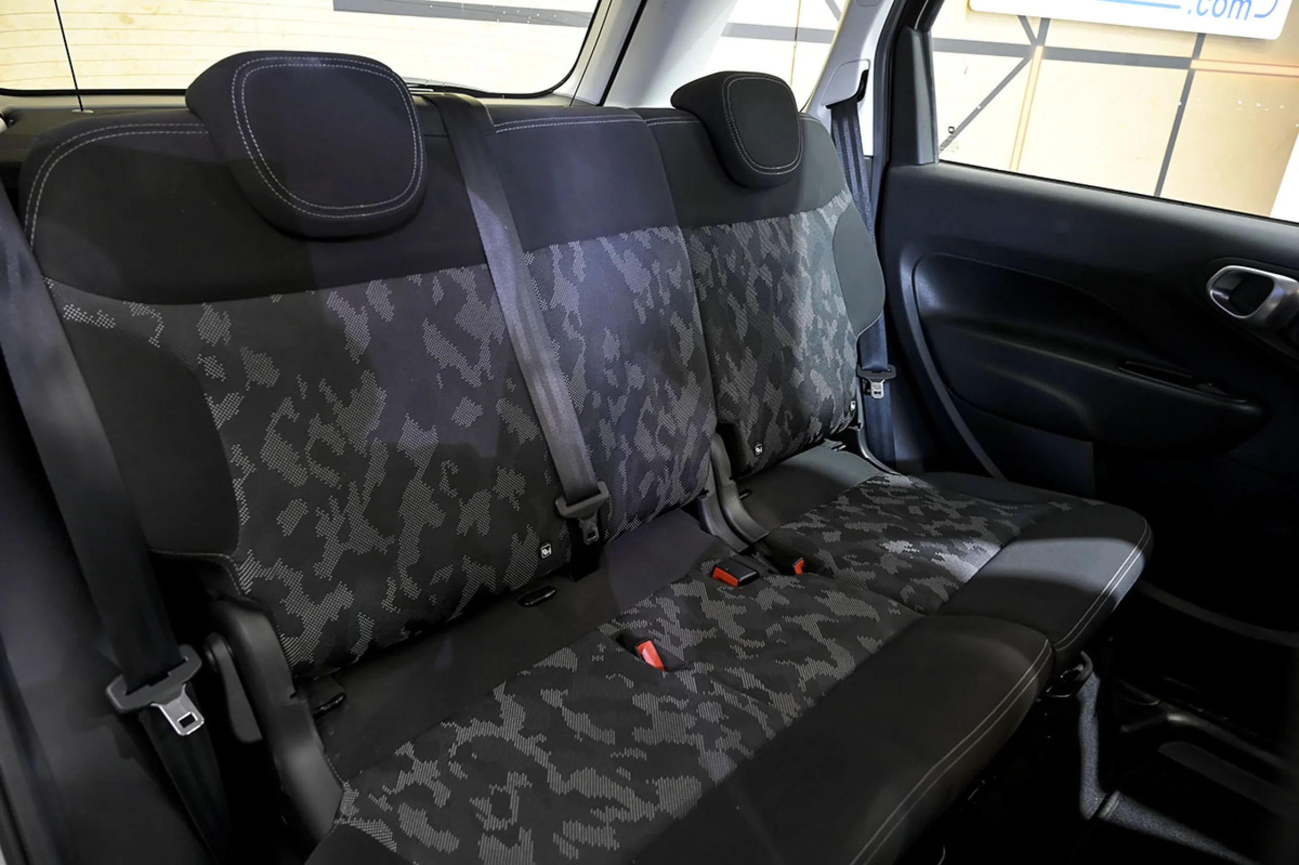 Fiat 500L Cross 1.4 16v 70 kW 95 CV SS - Foto 19