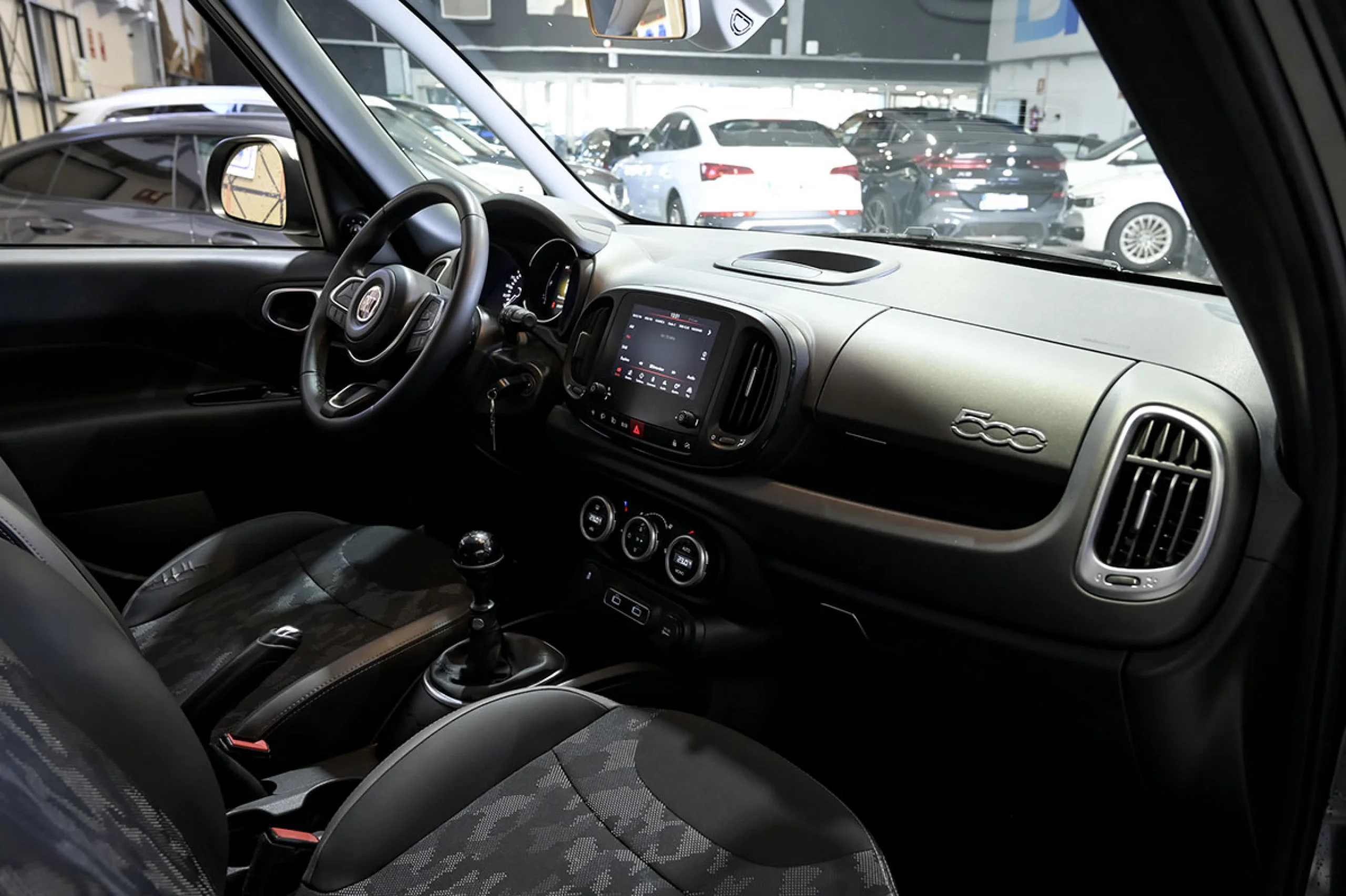 Fiat 500L Cross 1.4 16v 70 kW 95 CV SS - Foto 36