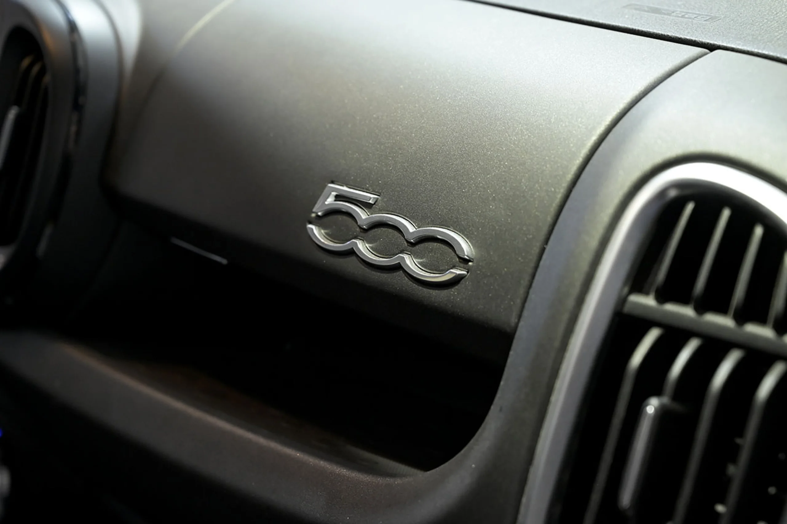 Fiat 500L Cross 1.4 16v 70 kW 95 CV SS - Foto 37