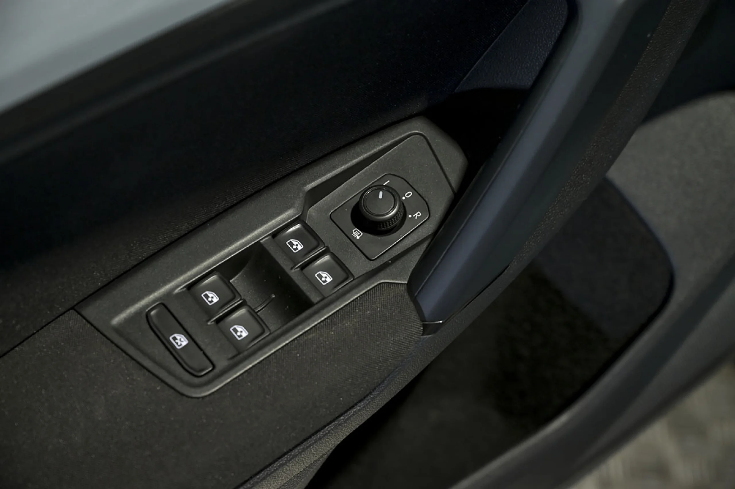 Volkswagen Tiguan Advance 2.0 TDI 110kW 150CV DSG - Foto 23