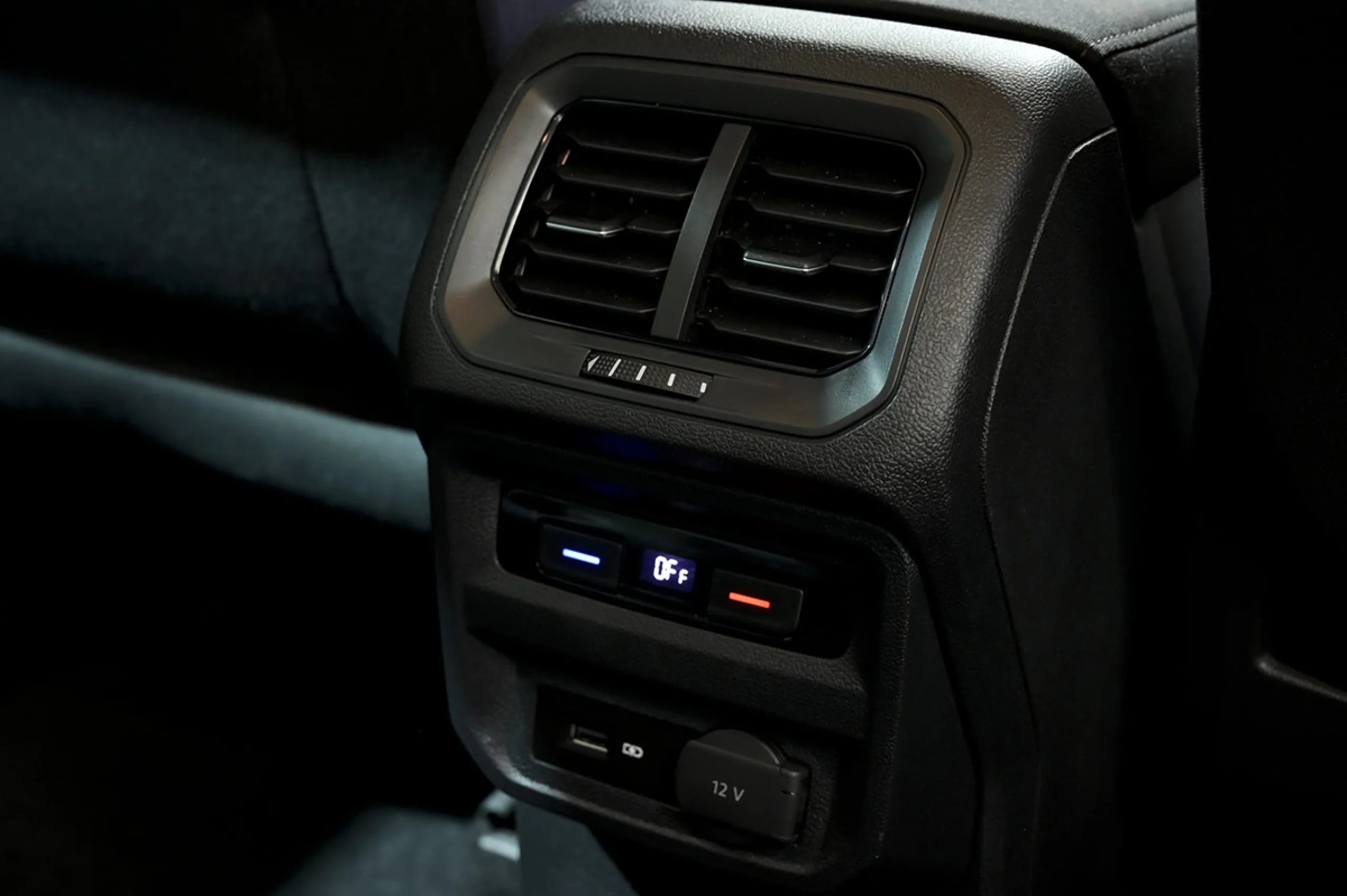 Volkswagen Tiguan Advance 2.0 TDI 110kW 150CV DSG - Foto 35